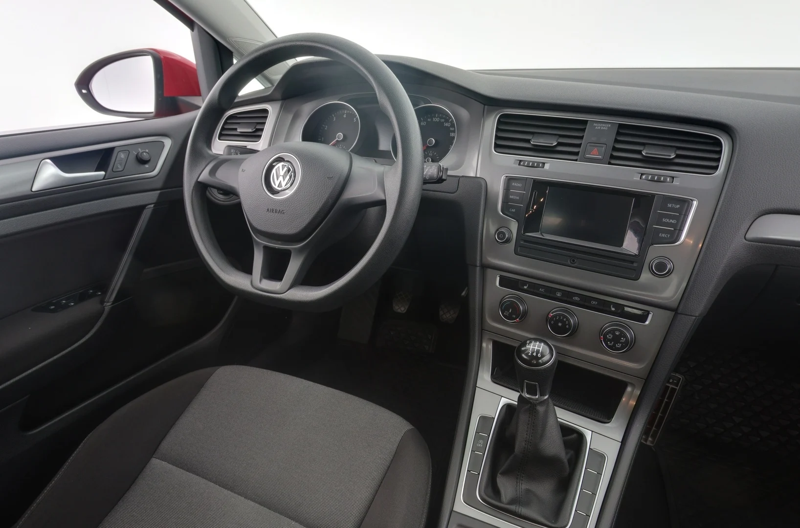 Car Image - 7uDxmLVY2ZZVOEsddR8X4x