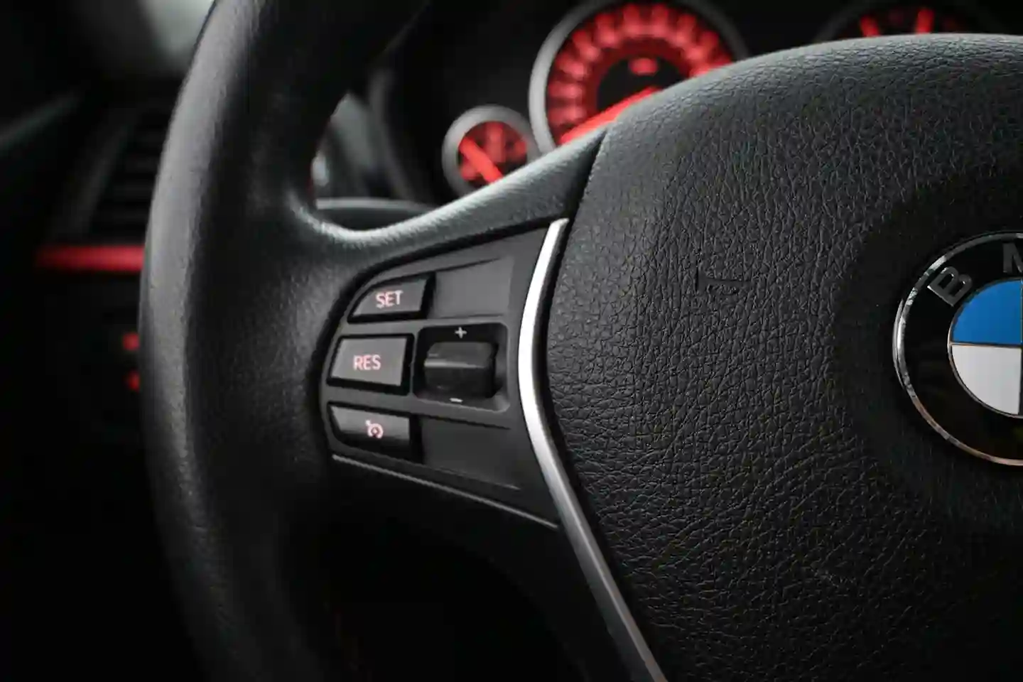Car Image - 241RnhQ6YRAAeycYUYwqzj