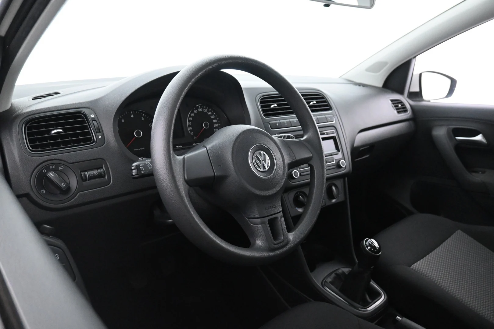 Car Image - 6DQIobg6h1TOzk7xocfFdj