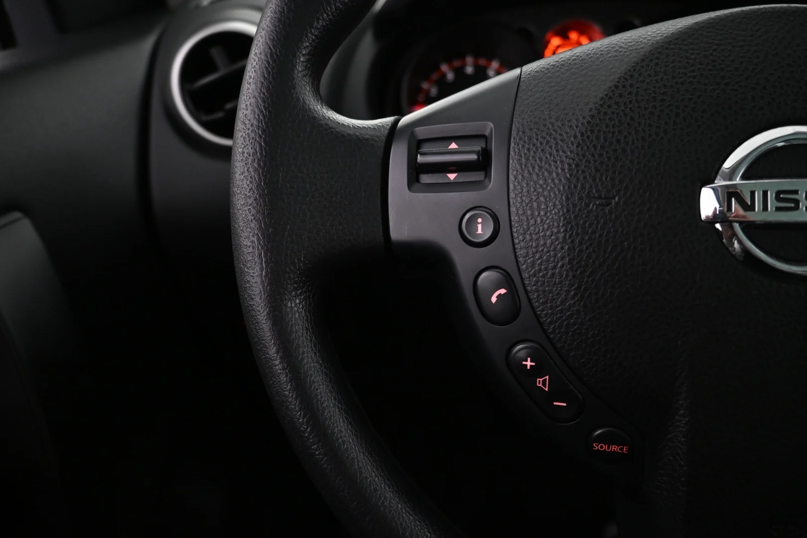 Car Image - 1chMXEyllc65Why8OMJZ97