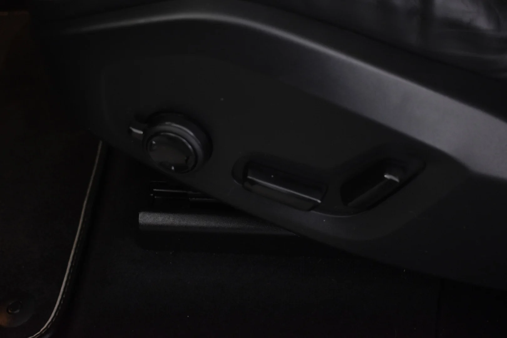 Car Image - 6f9F5wCcHwBg1Or60RIunr