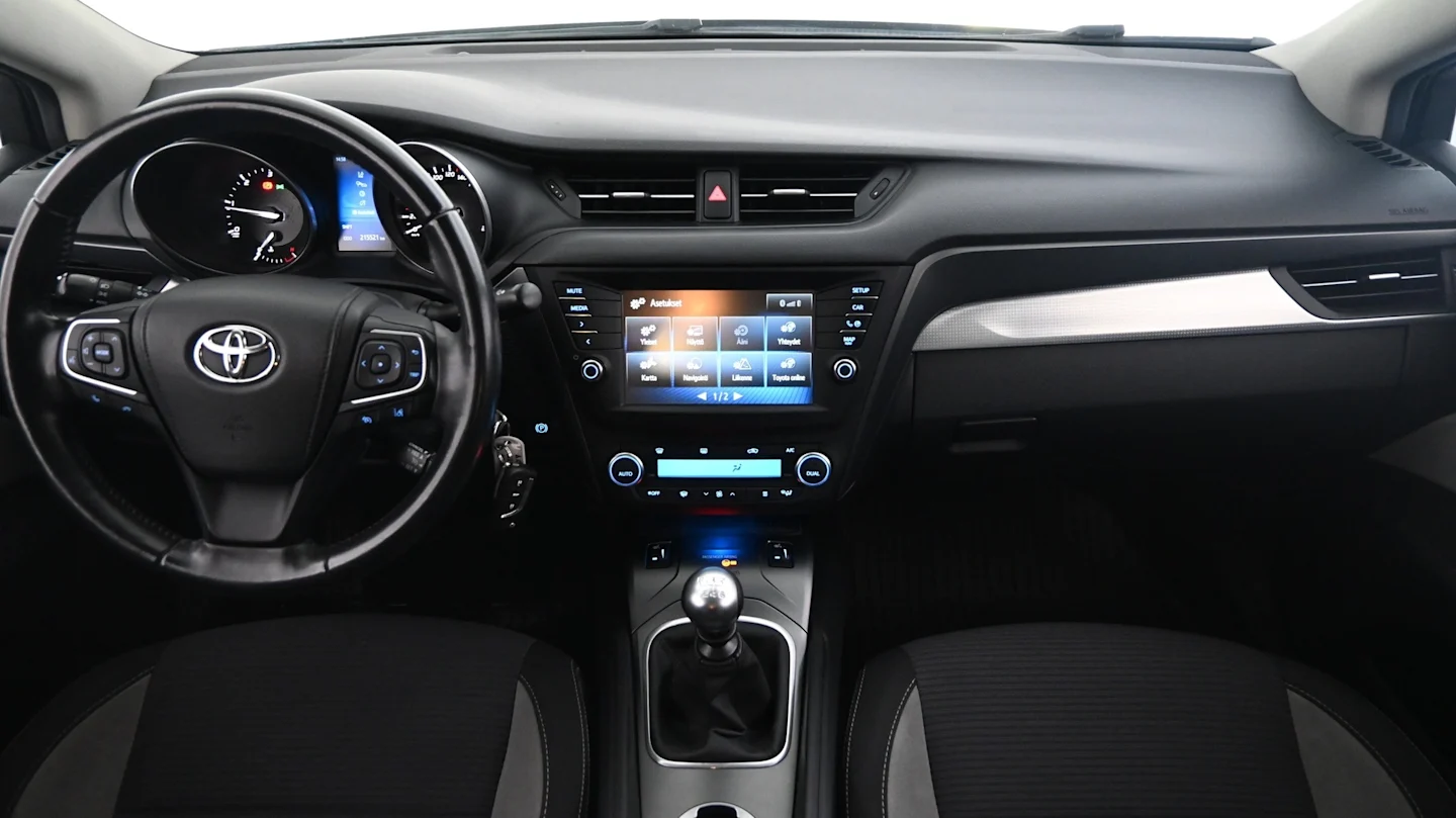 Car Image - YhyB1uoiFMYNInVMhcEDE
