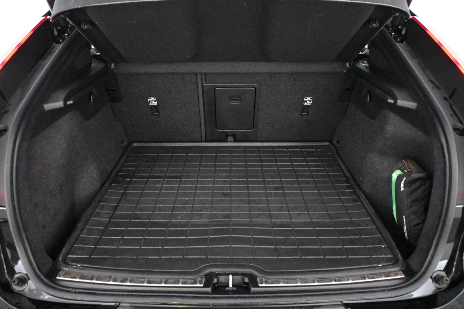 Car Image - 5XQTEttR8lZ1OeqSzXeuiu