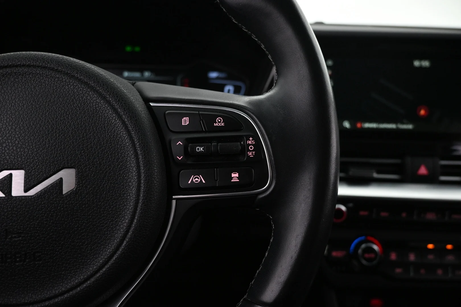 Car Image - 15mknHpzvDDYbcoFXdnDkH