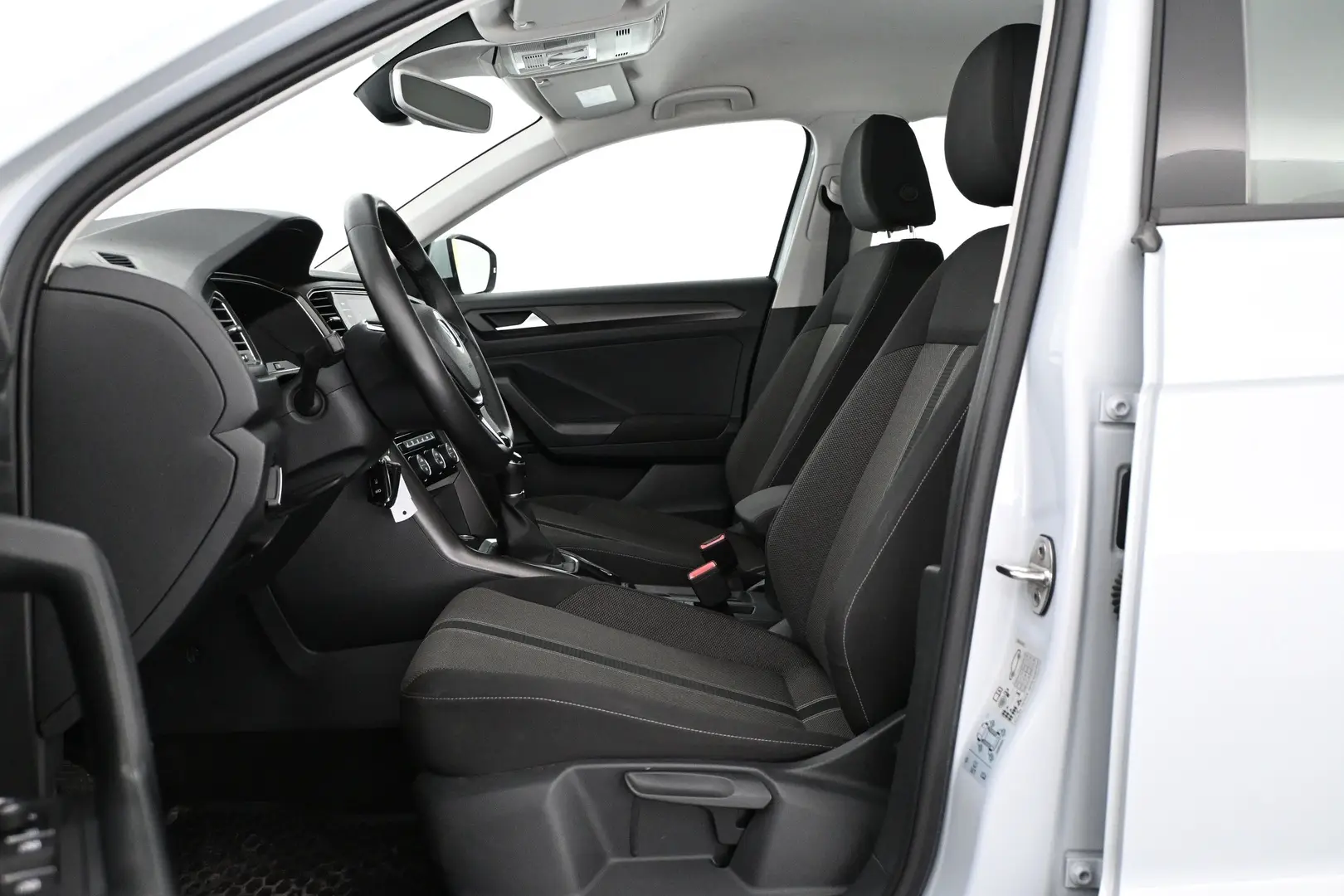 Car Image - 6bqaEdko1Juxq4OrAf8Zr1