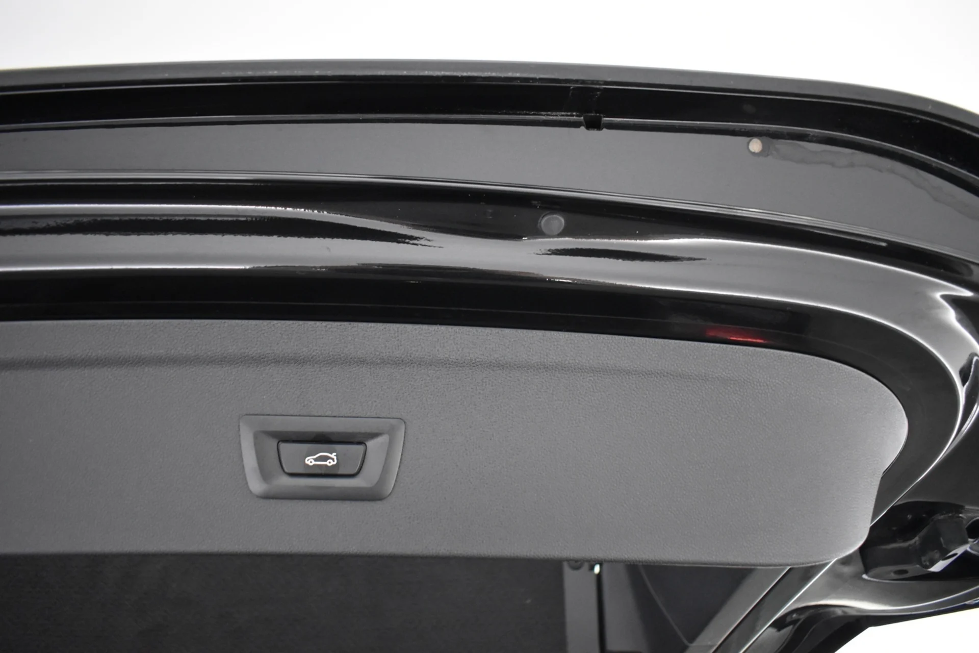 Car Image - 5i5NKg2obamddkplC18vmV