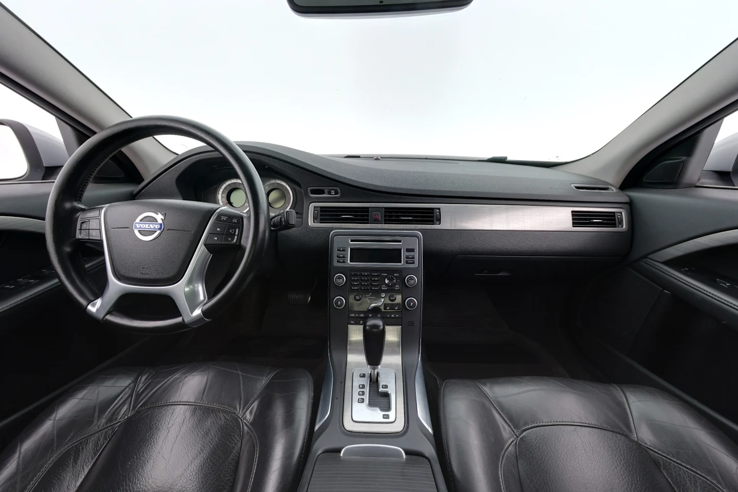 Car Image - 6LnBk2wwJi3h2B0fNVPmkj