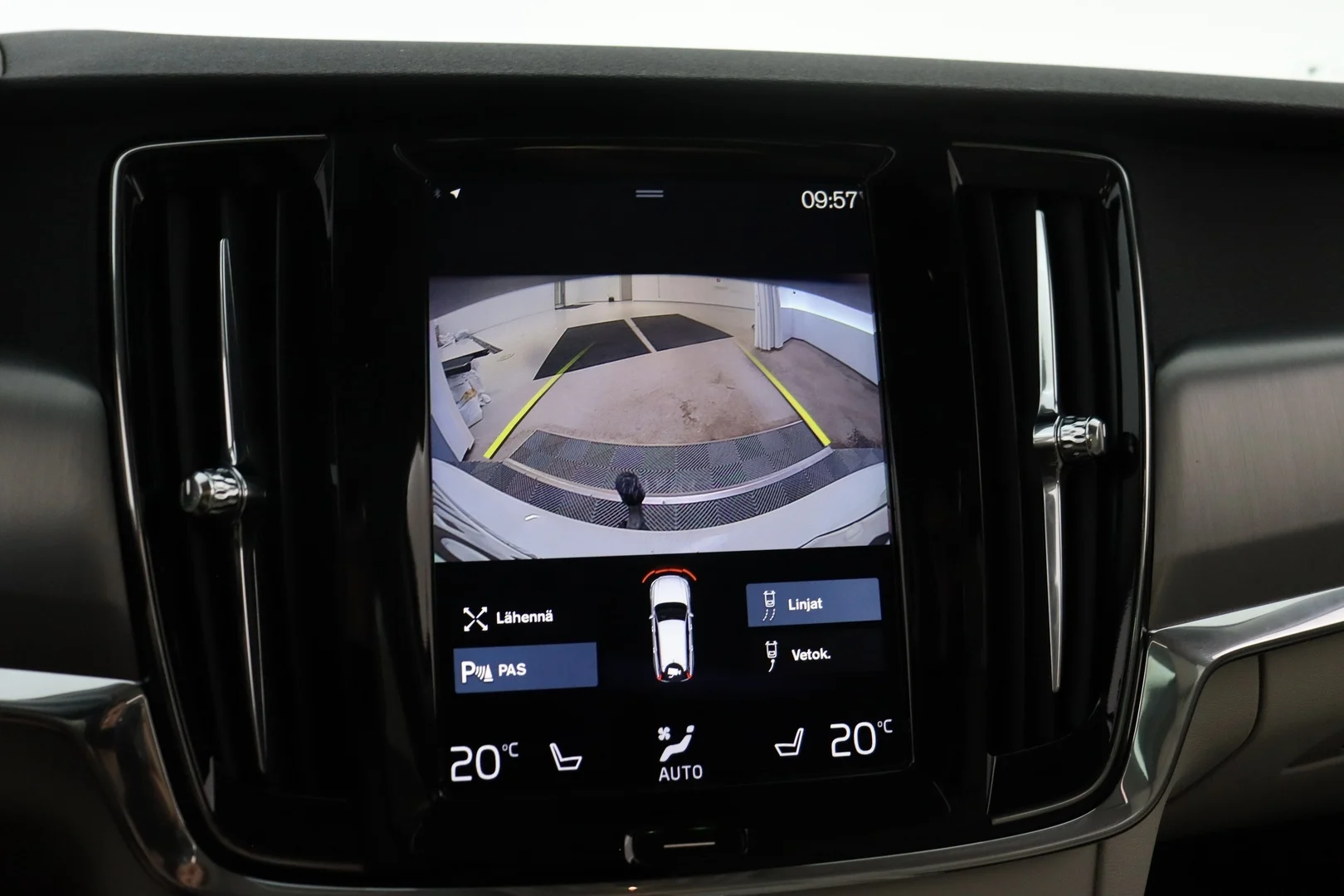 Car Image - 6gSsmm9arFB3htwCJno3wi