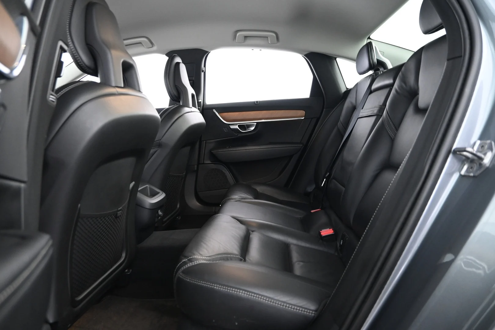 Car Image - 5DTejpL3JwOtiHk8k9vSuO