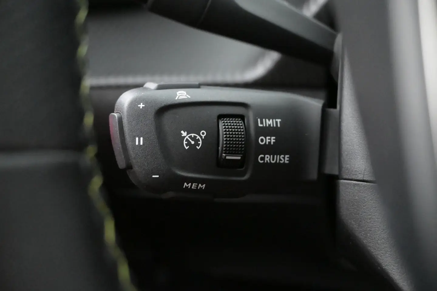 Car Image - 1zSJy58Lfgi7GRnhNiVRAU