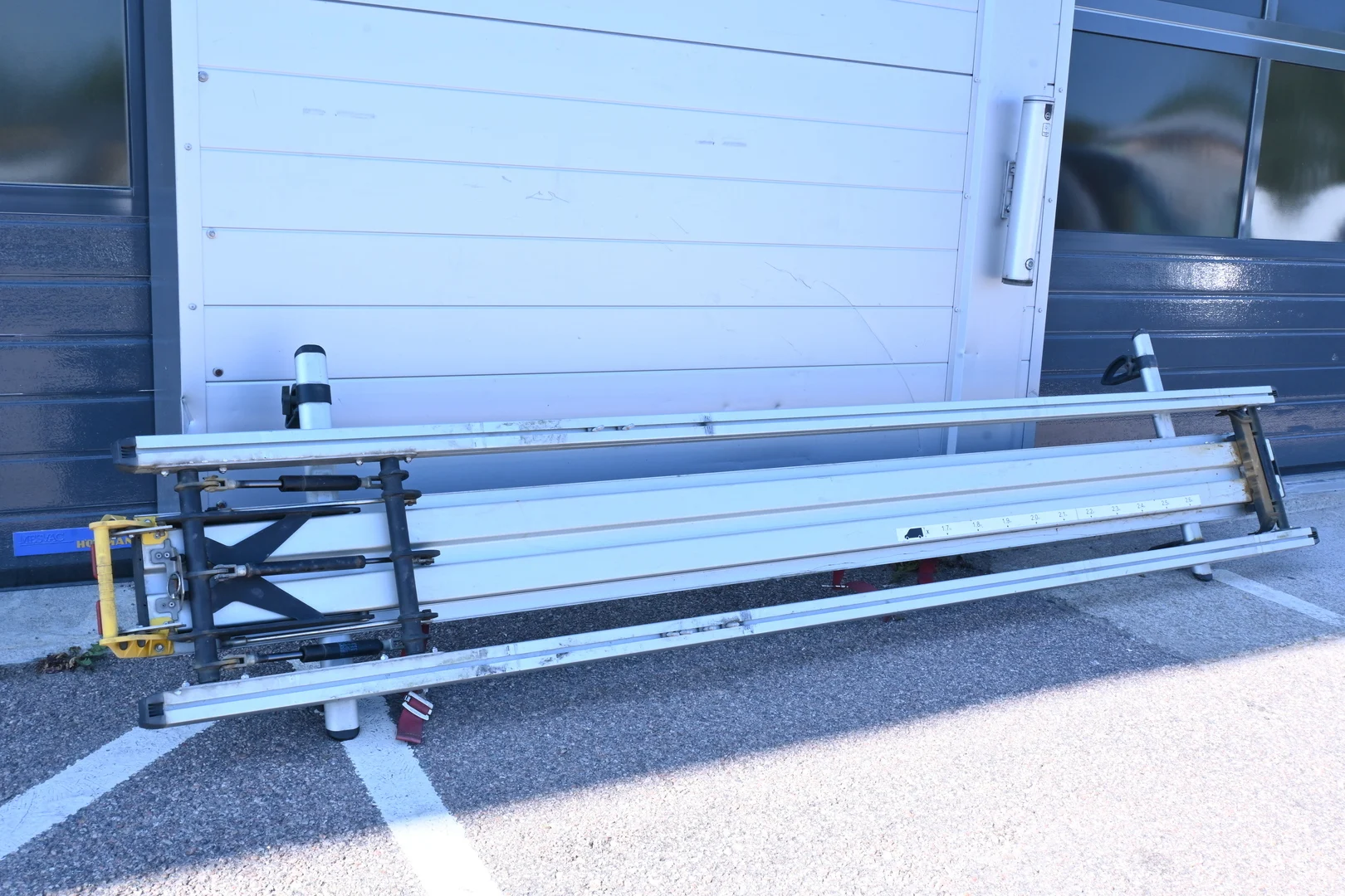 Car Image - ez20SG7BNICsUYl5VtD8I