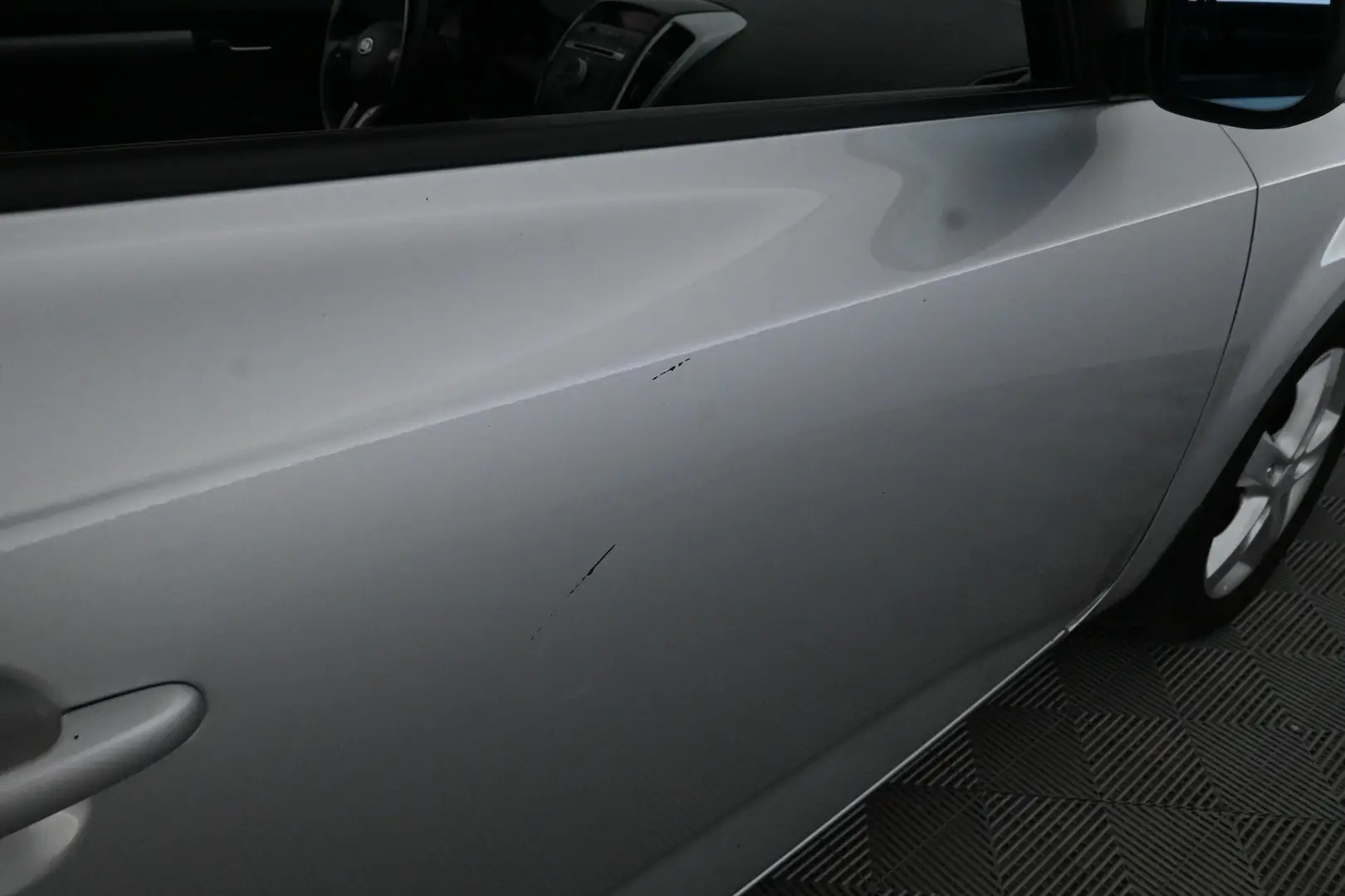 Car Image - 70qNlsmEdhqBML5Jngp5LE