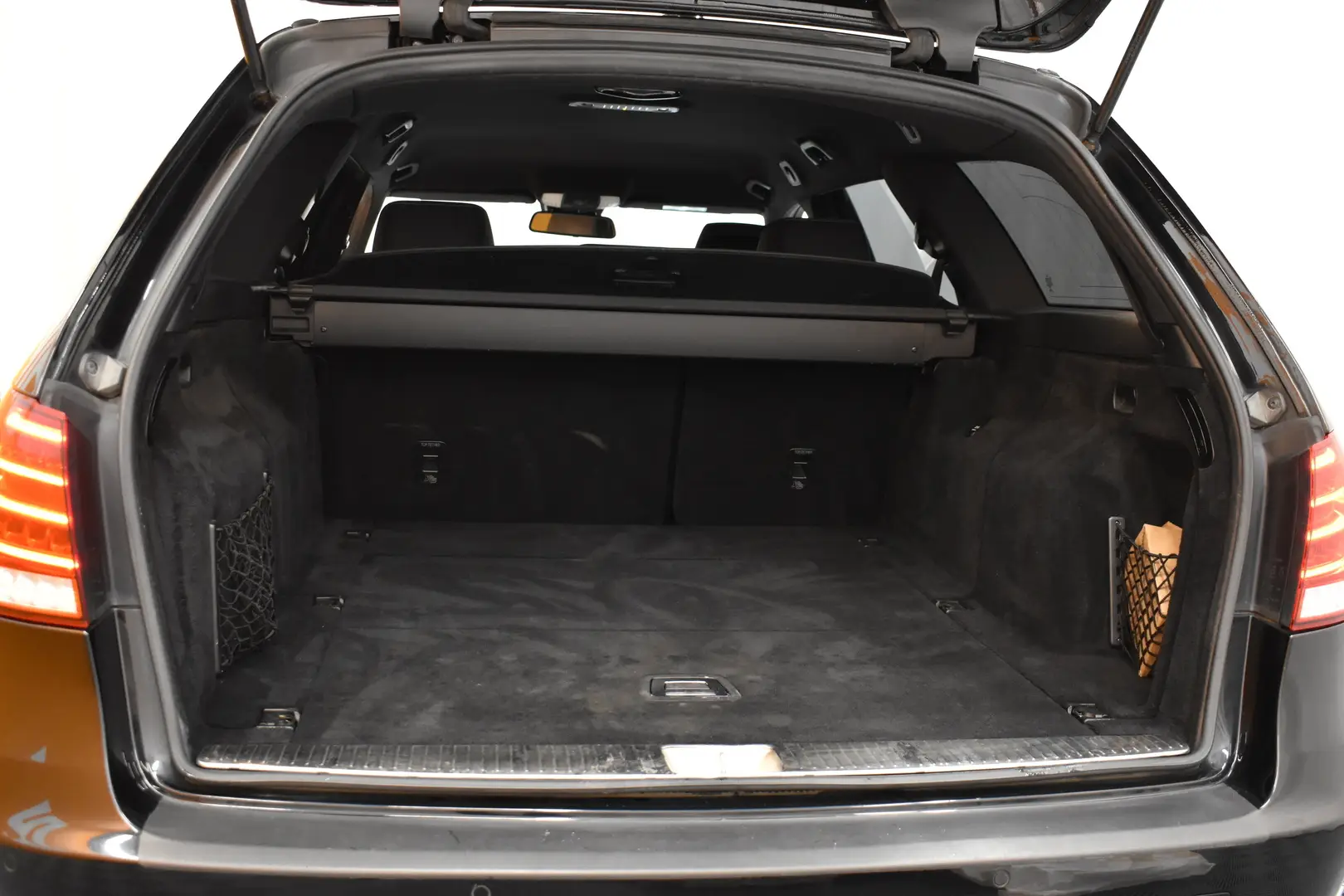 Car Image - 5elYf80JxuBhuMjtxi5uoS