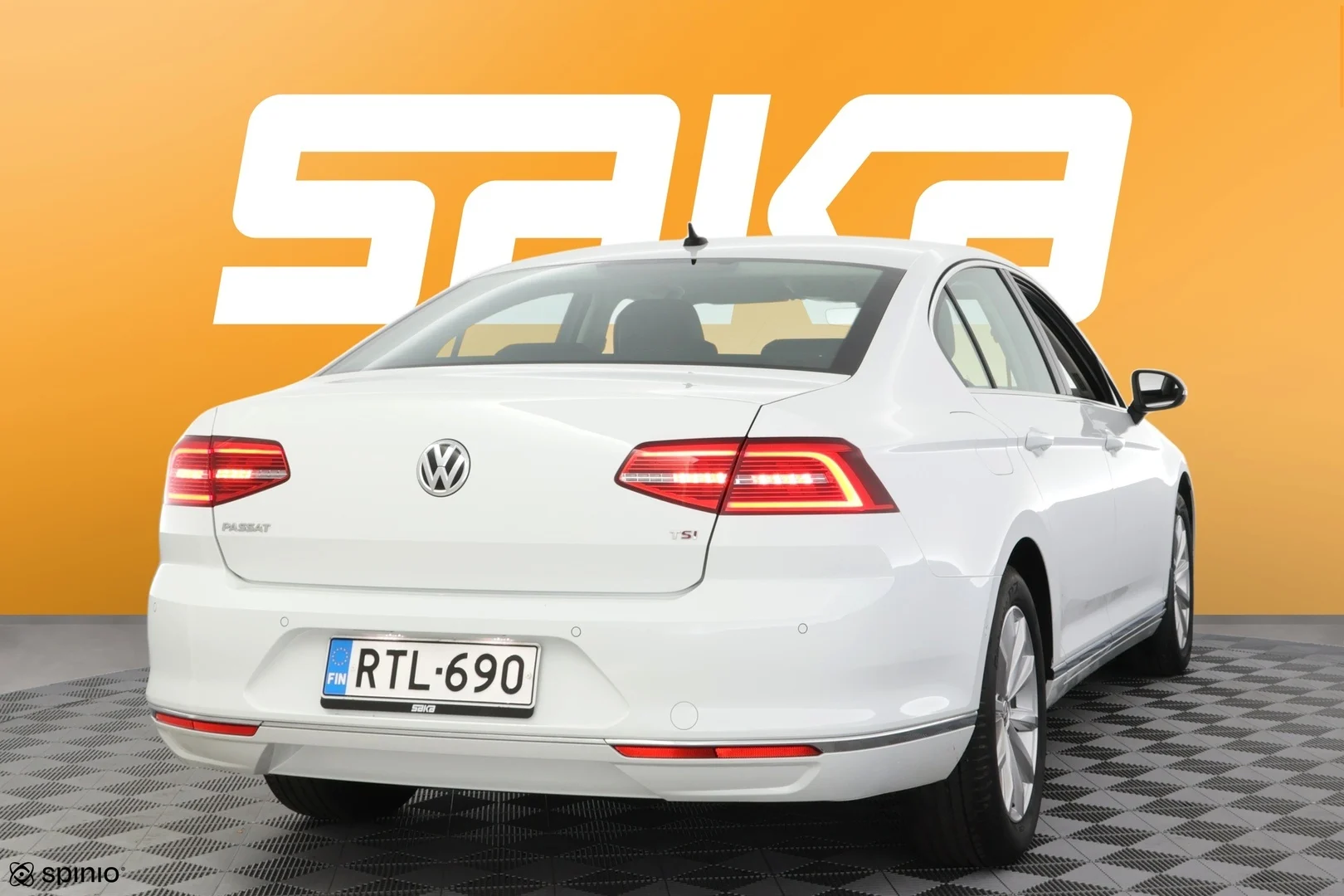 Car Image - xva9xshZ96RI7noL3DupA