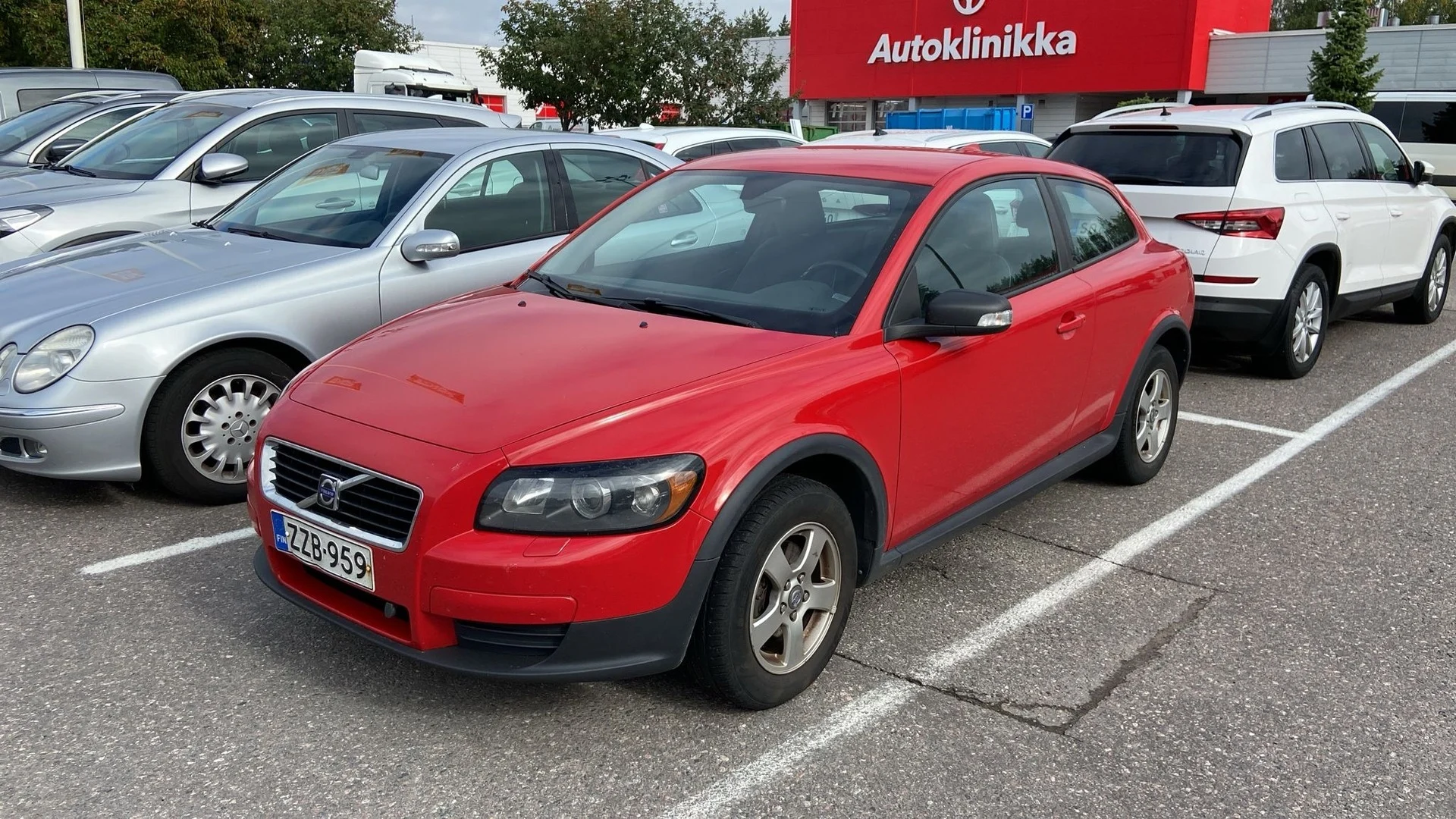 Car Image - 1mkeXZFhw2qDo8RtkE7fPh