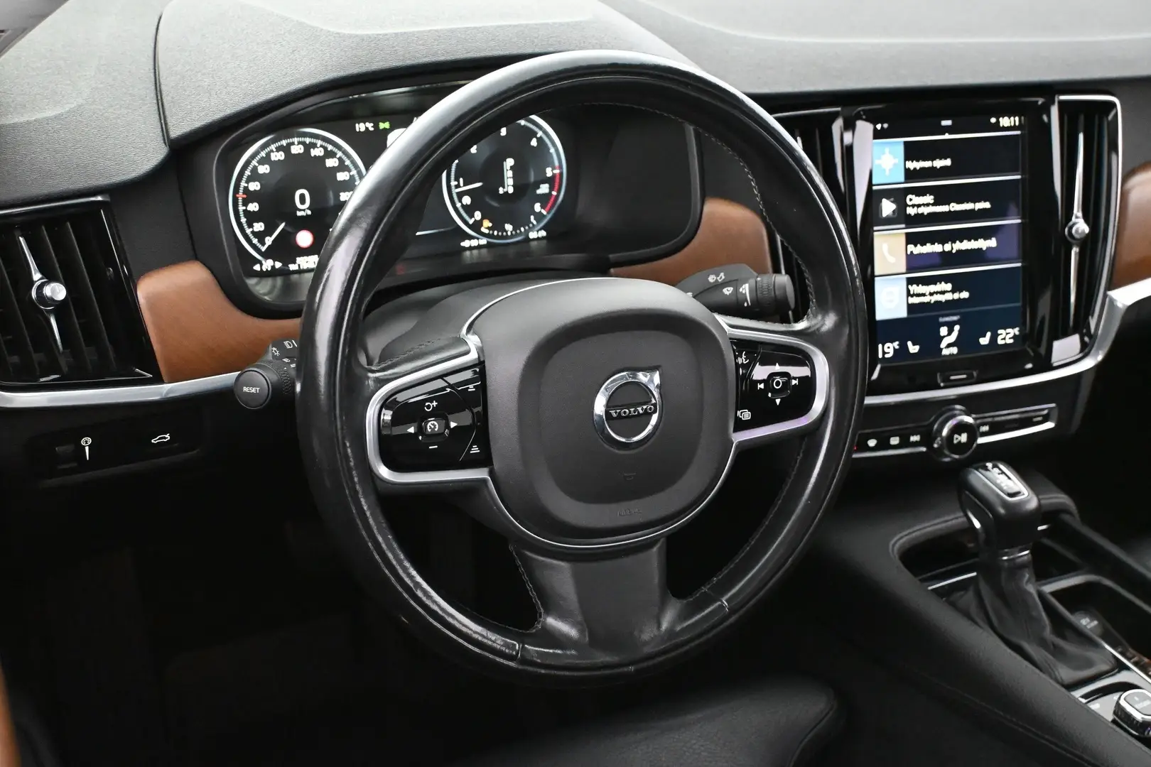 Car Image - 2k5BfeE3dt11duGQhQEwHJ