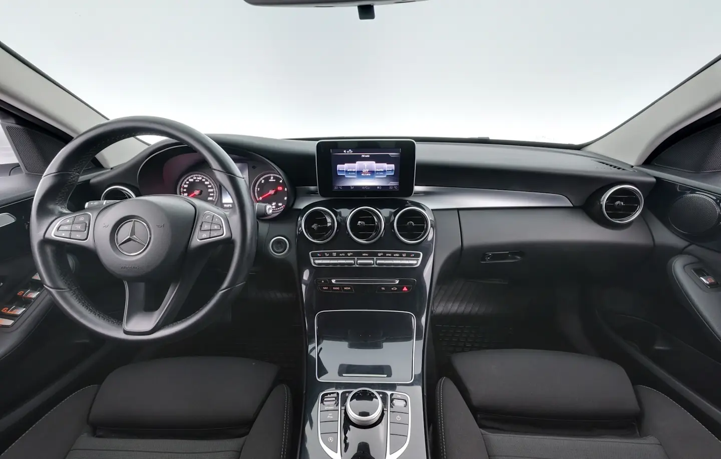 Car Image - 7lRZ0ycyLu7yAIVYkj0iPu