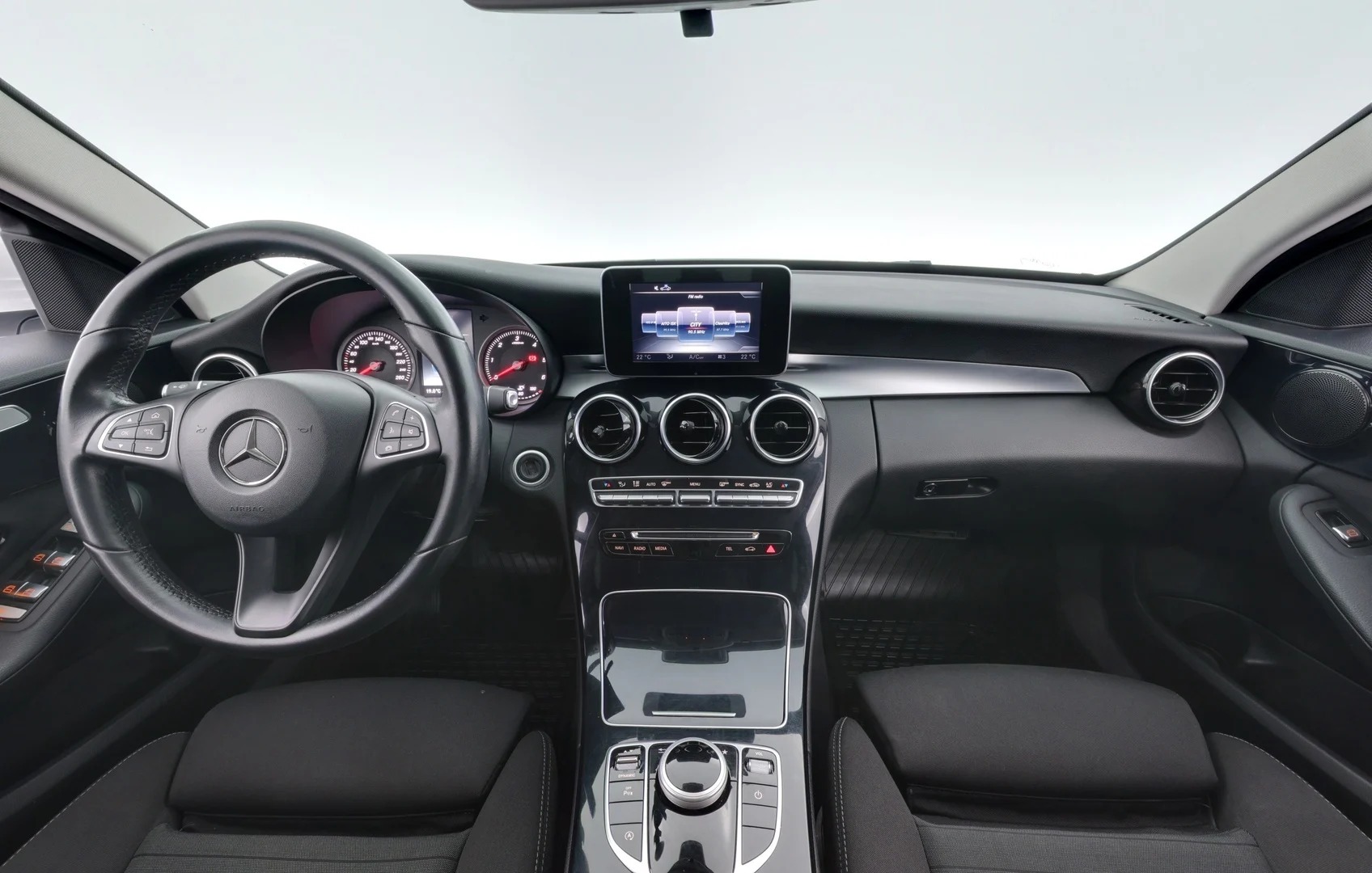 Car Image - 7lRZ0ycyLu7yAIVYkj0iPu