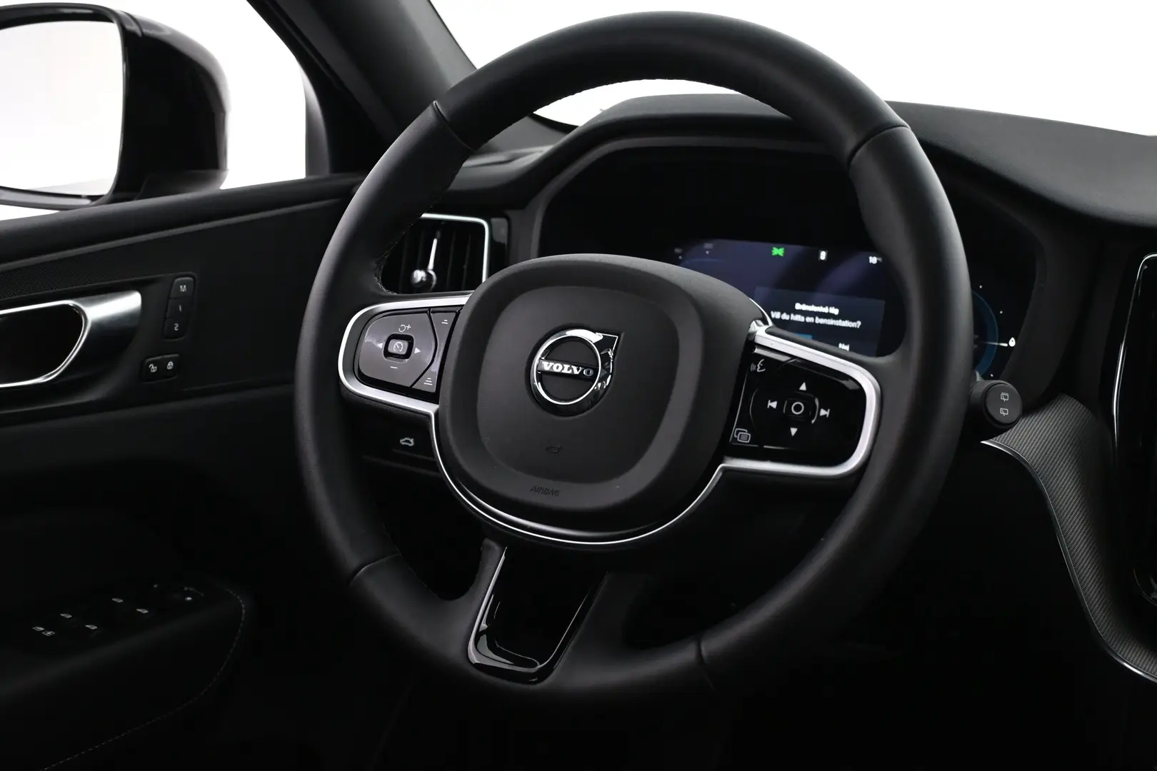 Car Image - KnEBwVBOOgVQD9JPne4L0