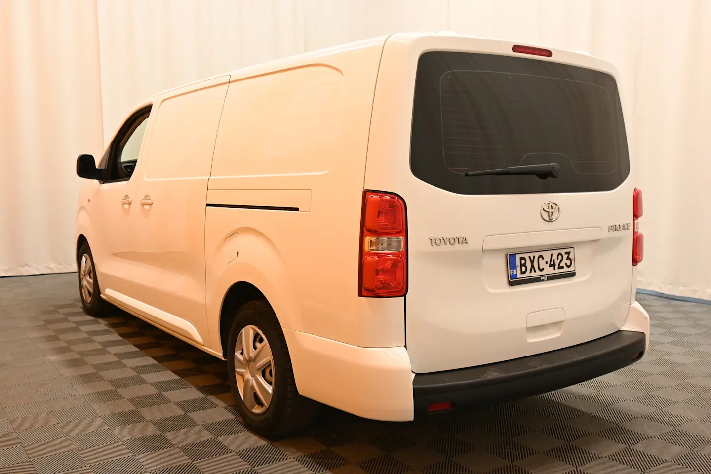Car Image - 15NmQl2wyJOmXk7sPKSInK