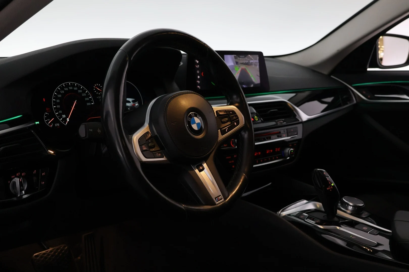 Car Image - 4gkiOL7HSZGBhY18i7W1up