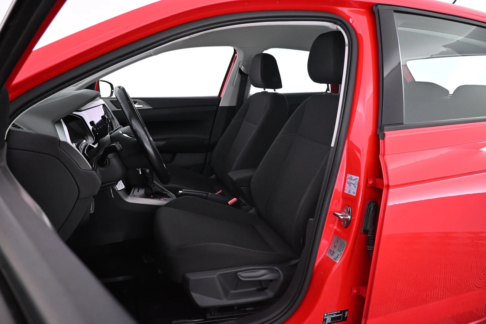 Car Image - 21c7fiLYPuclnc8dGffnGx