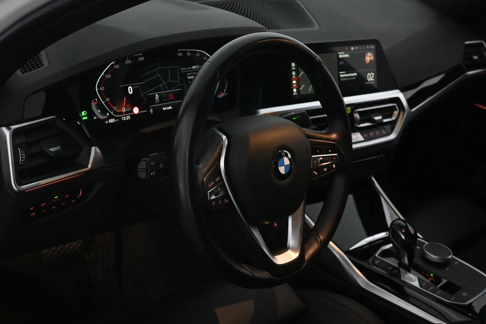 Car Image - 4L10yDXdpDODNn39eKYLkq