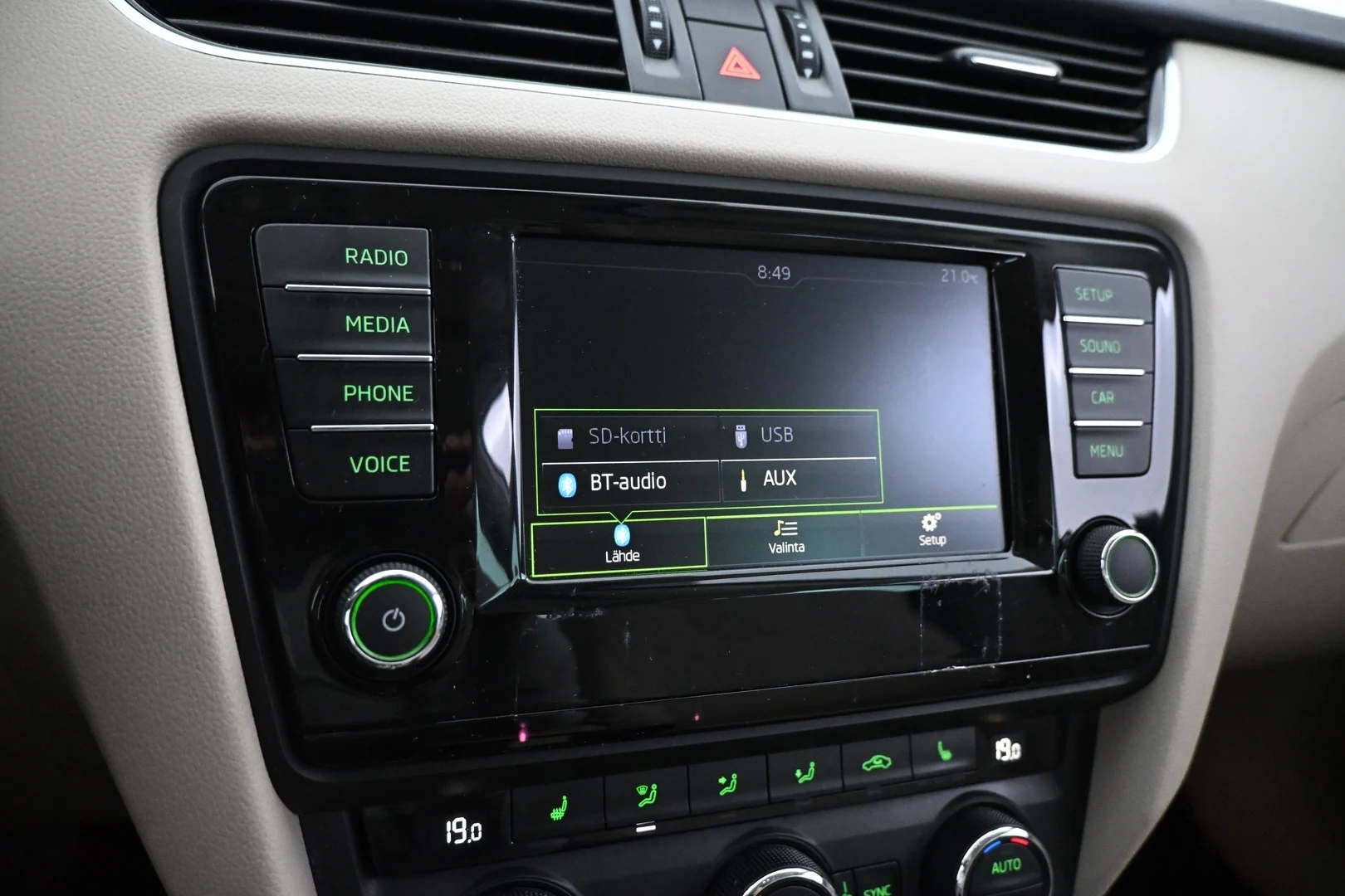 Car Image - 6b0HZQrni6q5JC9lMs8Y4z