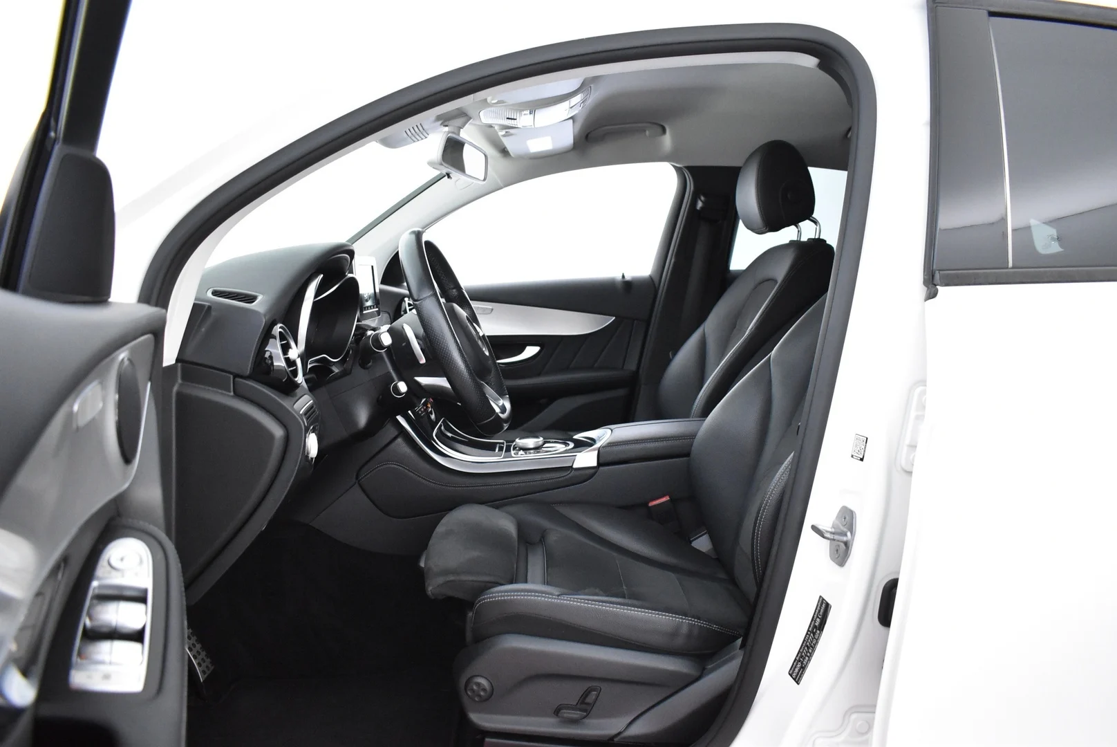 Car Image - 15VFgCm53a0Q9h3qtZnmO6