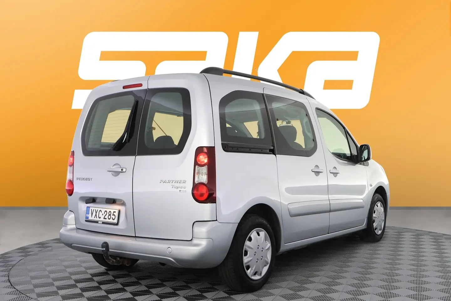 Car Image - 5U3RluQRKlnFv90urh32wt