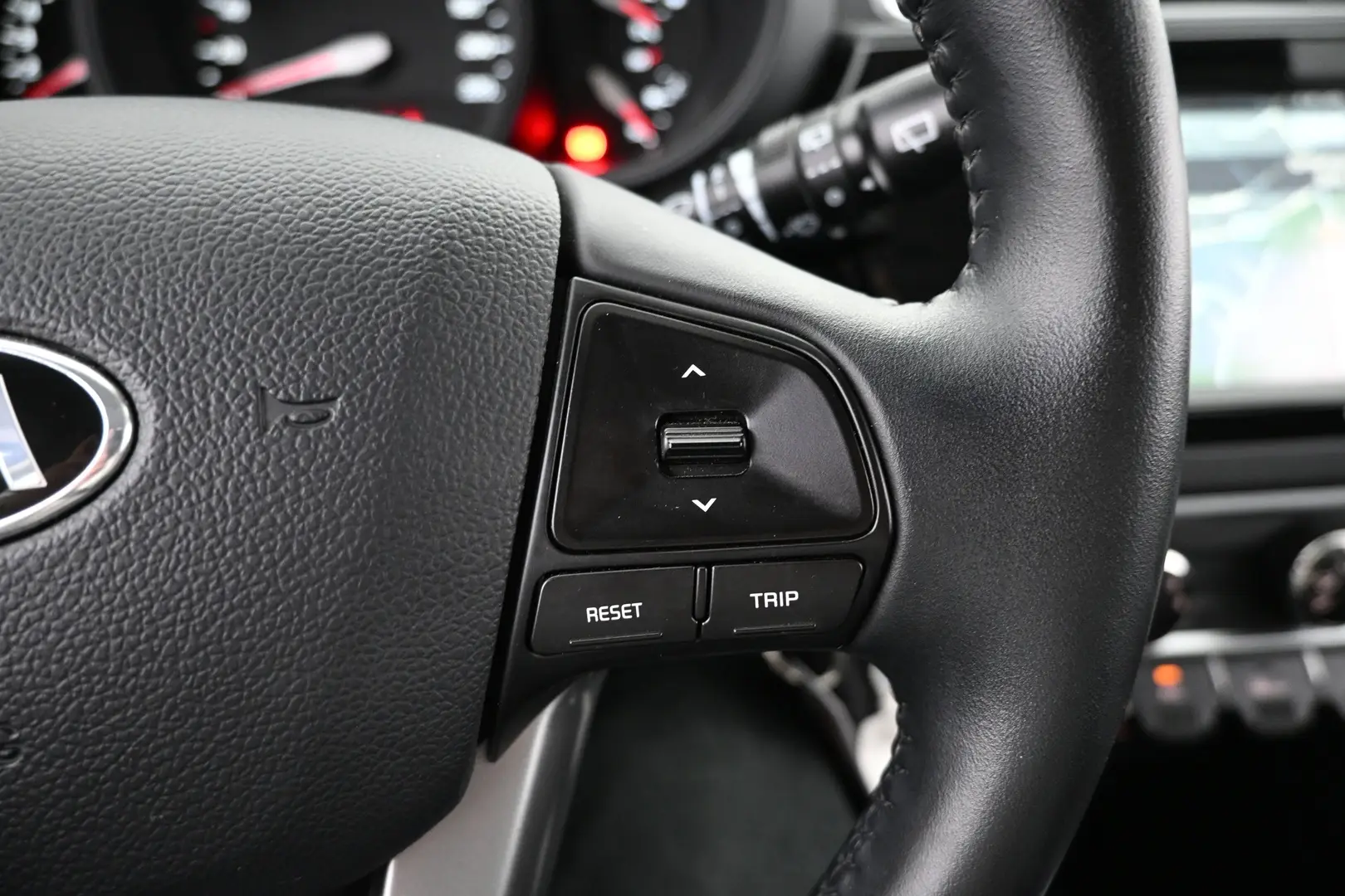 Car Image - 3Ws4biXW4TxVkA1rdyf7dW