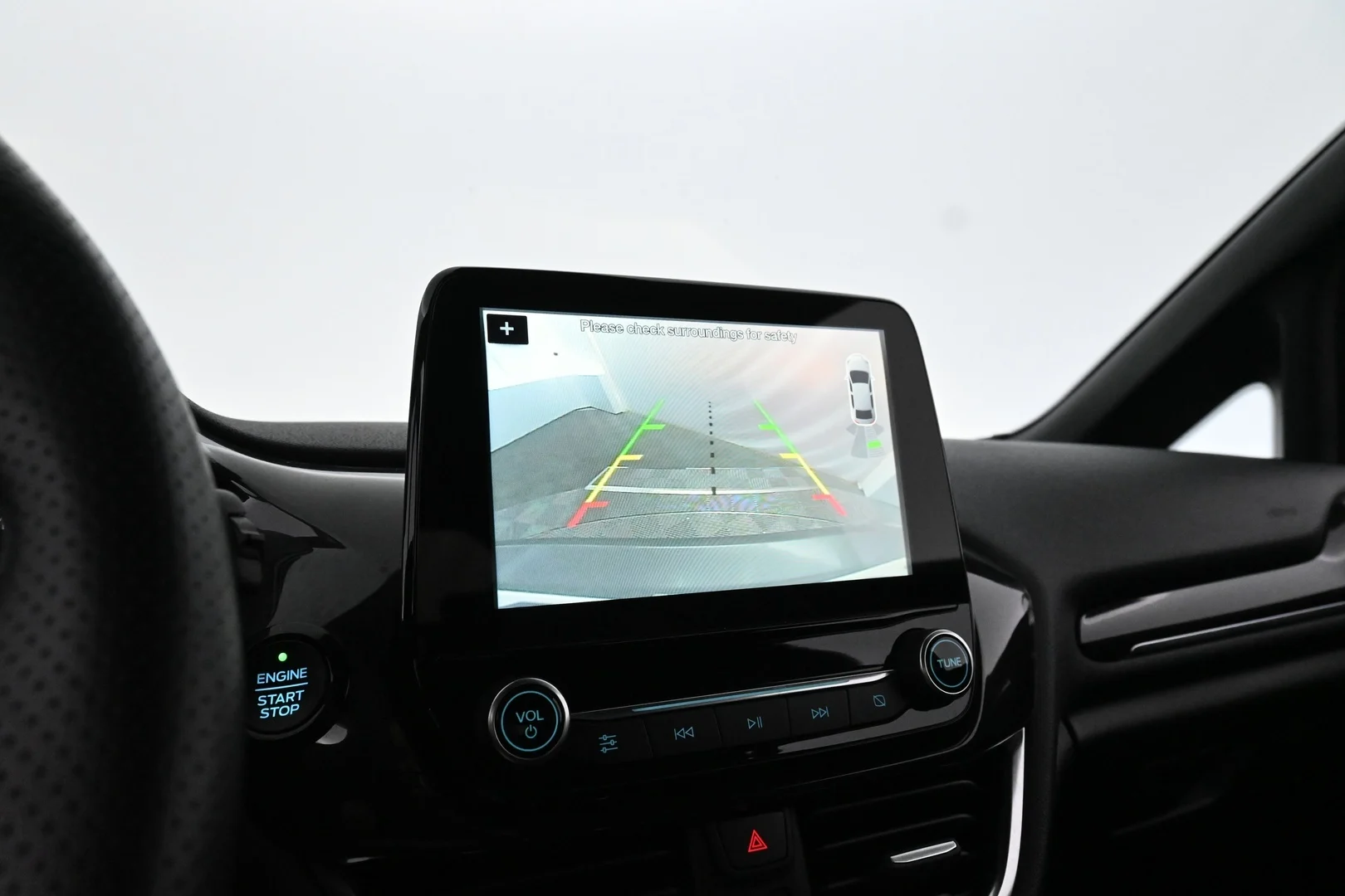 Car Image - 3tPsWsxPUz7dk885S0zky3