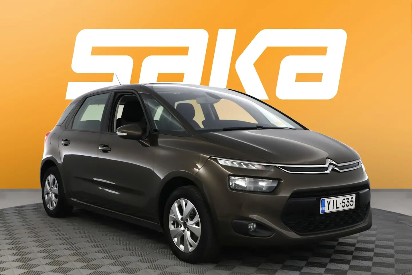 Car Image - 3AadOA5iGREurZoXprio68