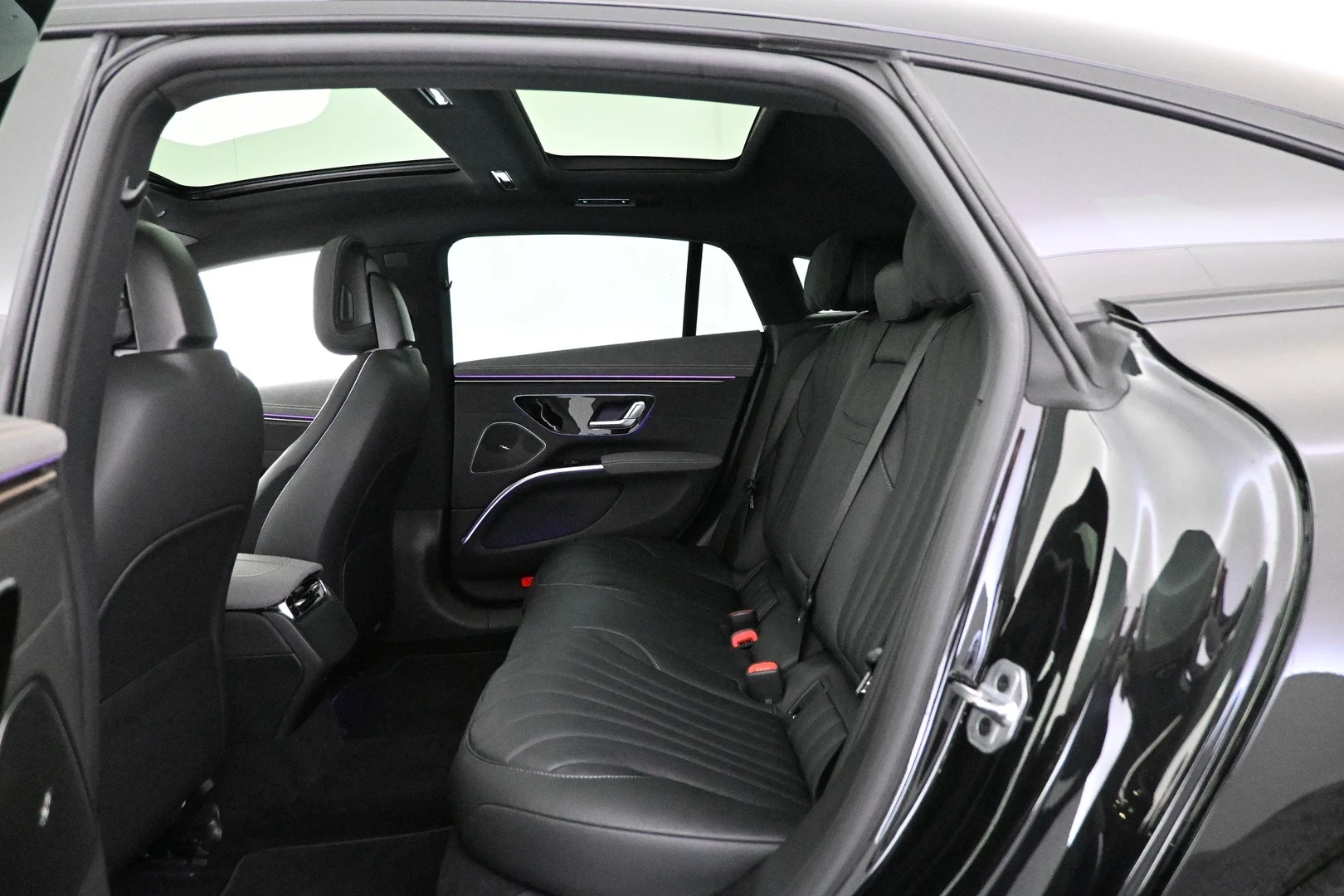 Car Image - 1bFlVXE4y5IaWzhXSGgL1j