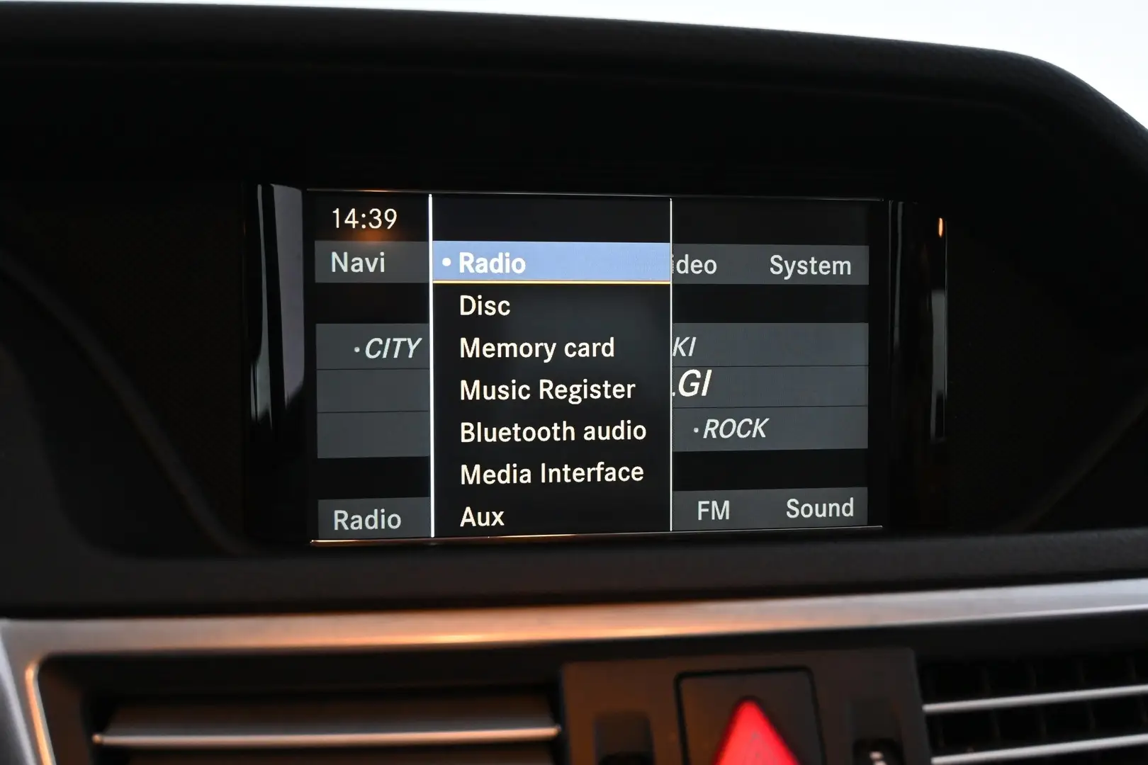 Car Image - 45HqfCx0iANGWvgquULkH