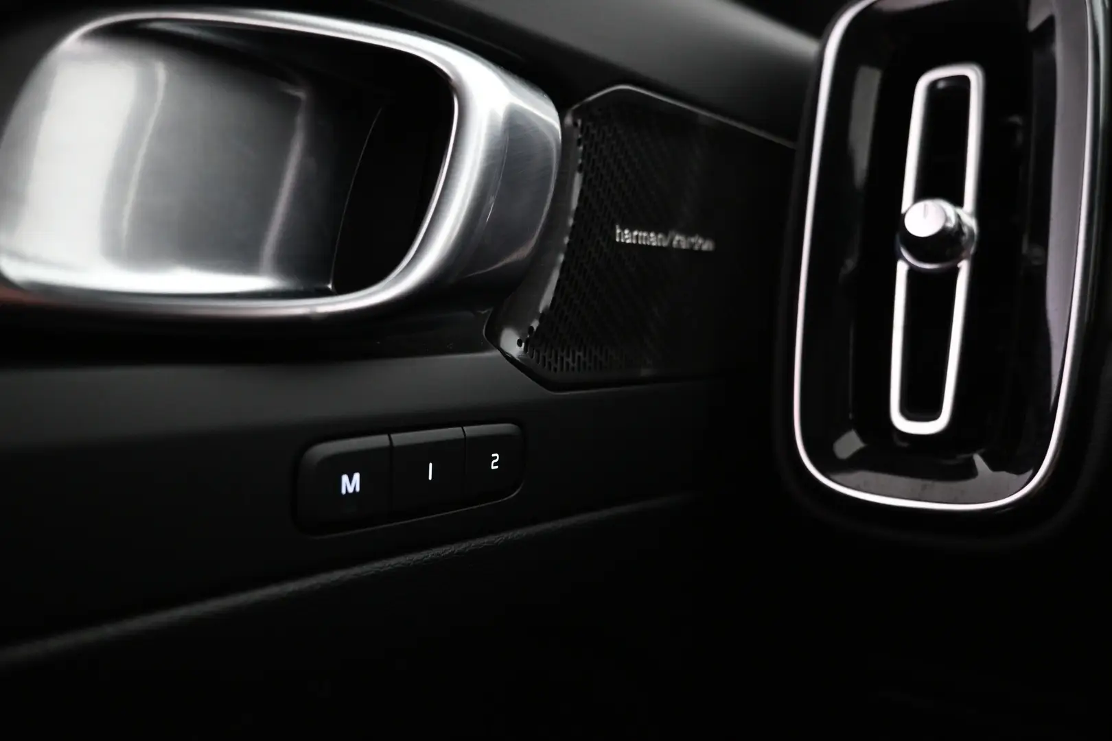 Car Image - 3QUSGtyxDFn3nU3go9embl