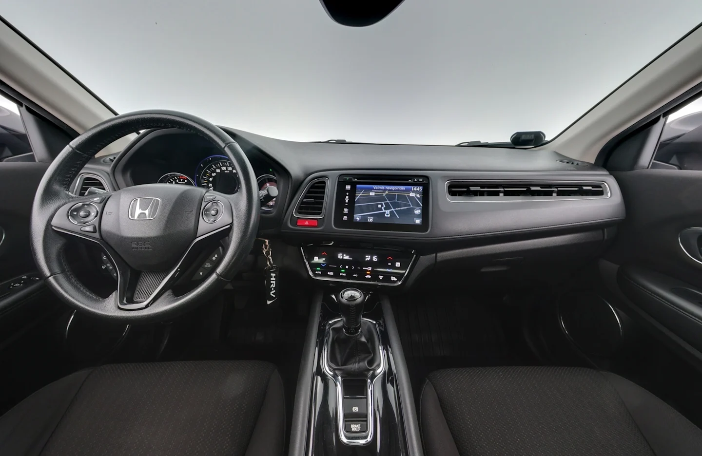 Car Image - 48MO64raa1atqnI1A7fU4F