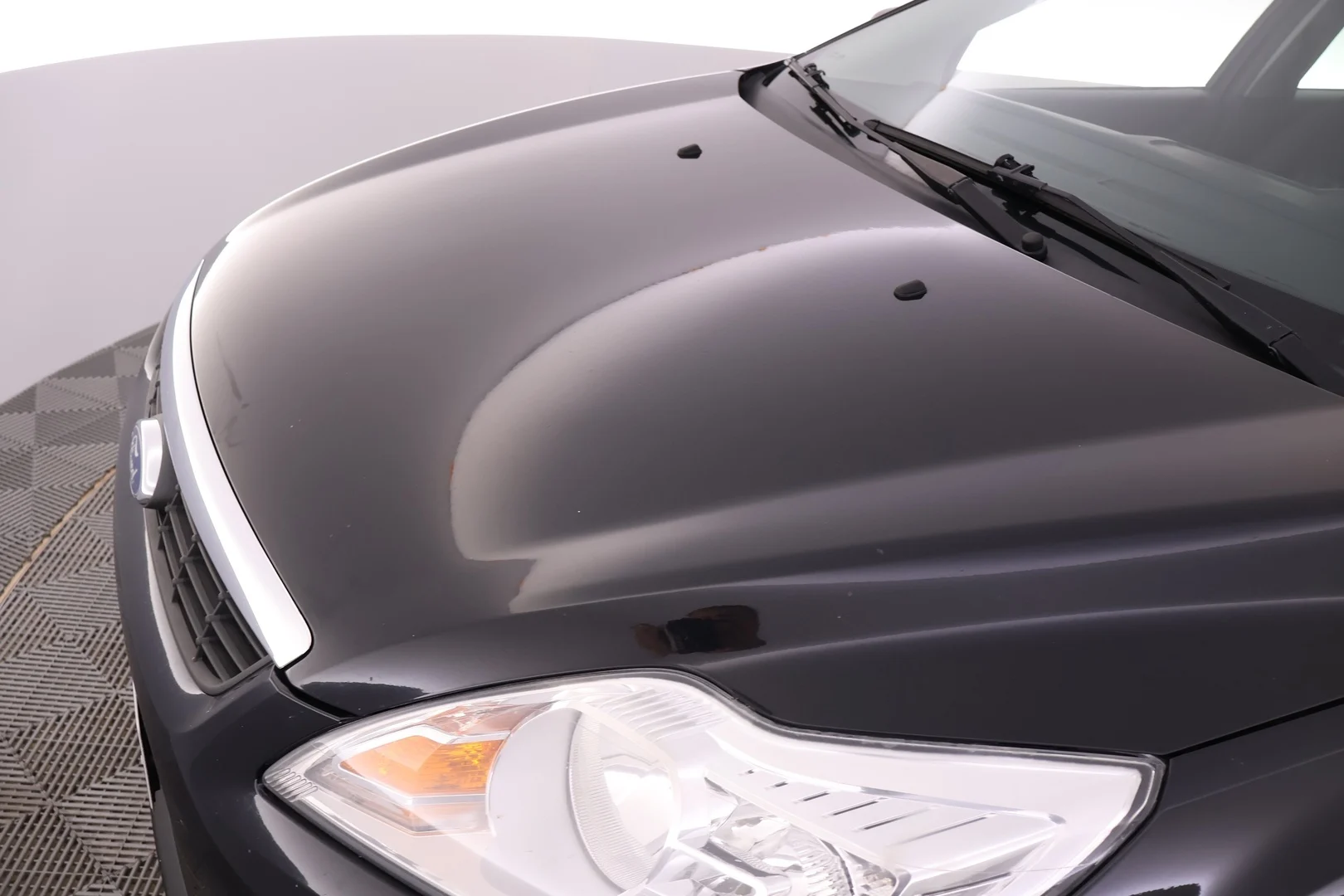 Car Image - 5BkovK2RqsnoLsWGKXlFkw