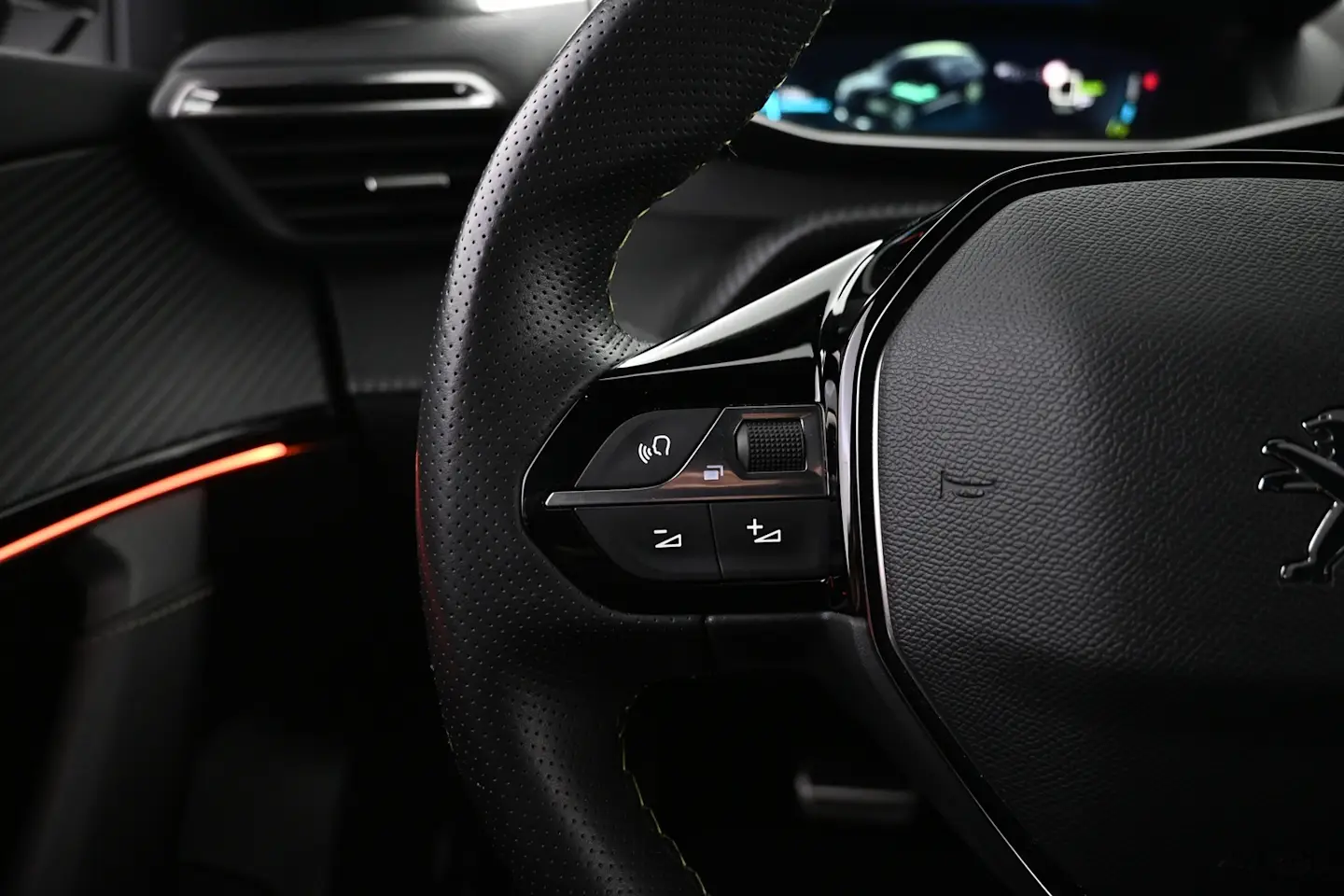 Car Image - 53q8NnG9mXhyfu56GAVWBg