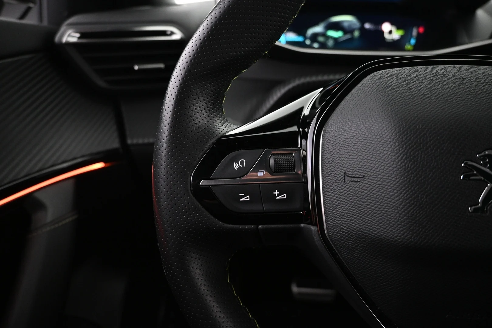 Car Image - 53q8NnG9mXhyfu56GAVWBg