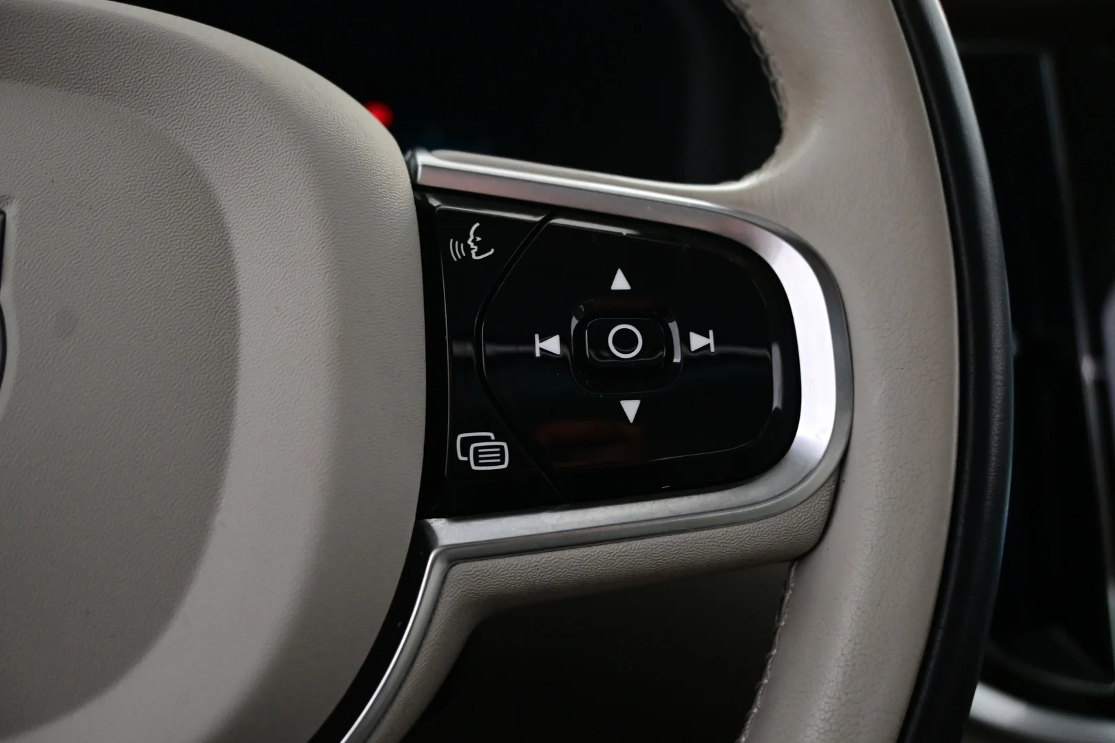Car Image - sKgBzPVyql7Nyx3S1Zo8N