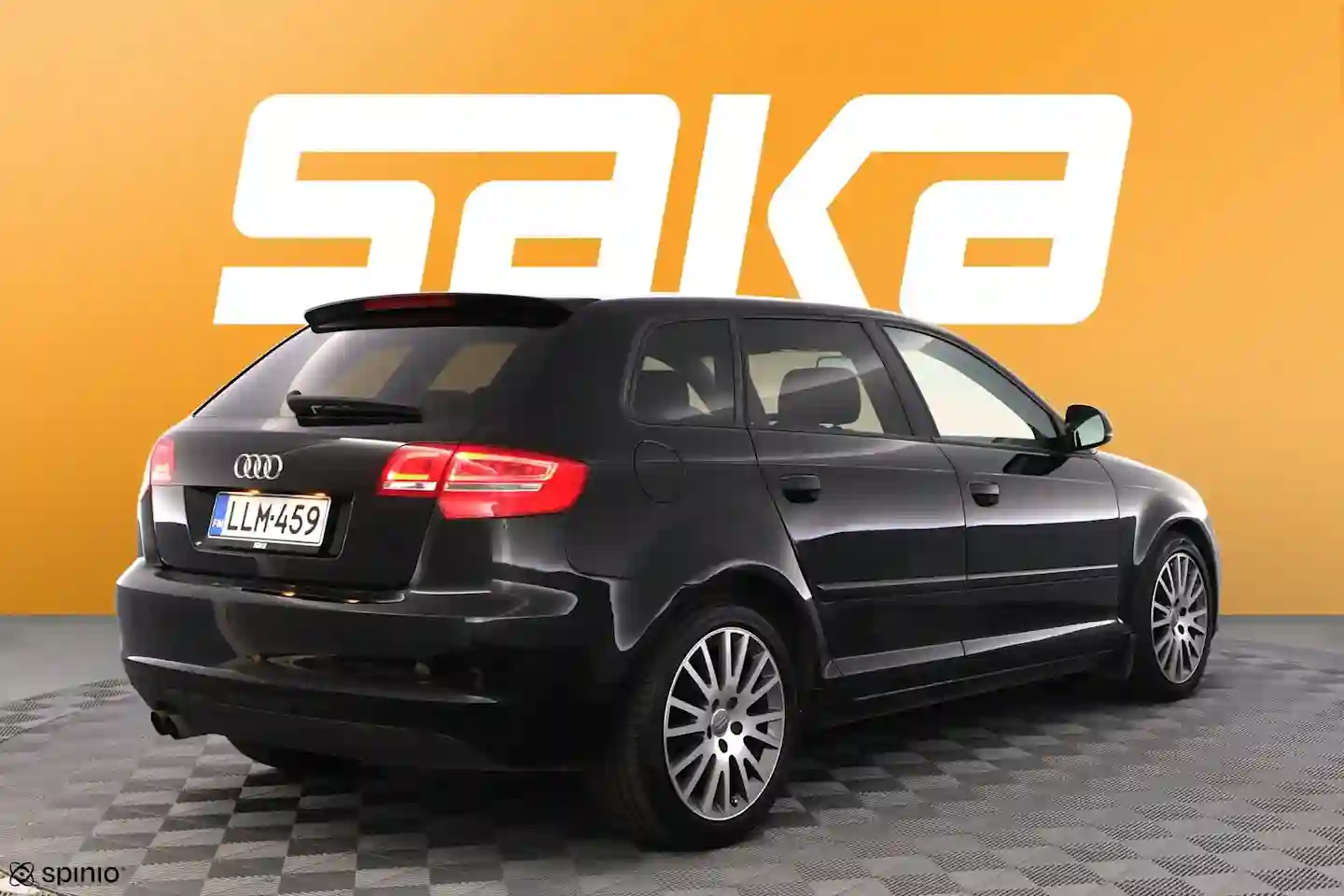 Car Image - 2kCL4xnrn2DbkslX2YoTpR