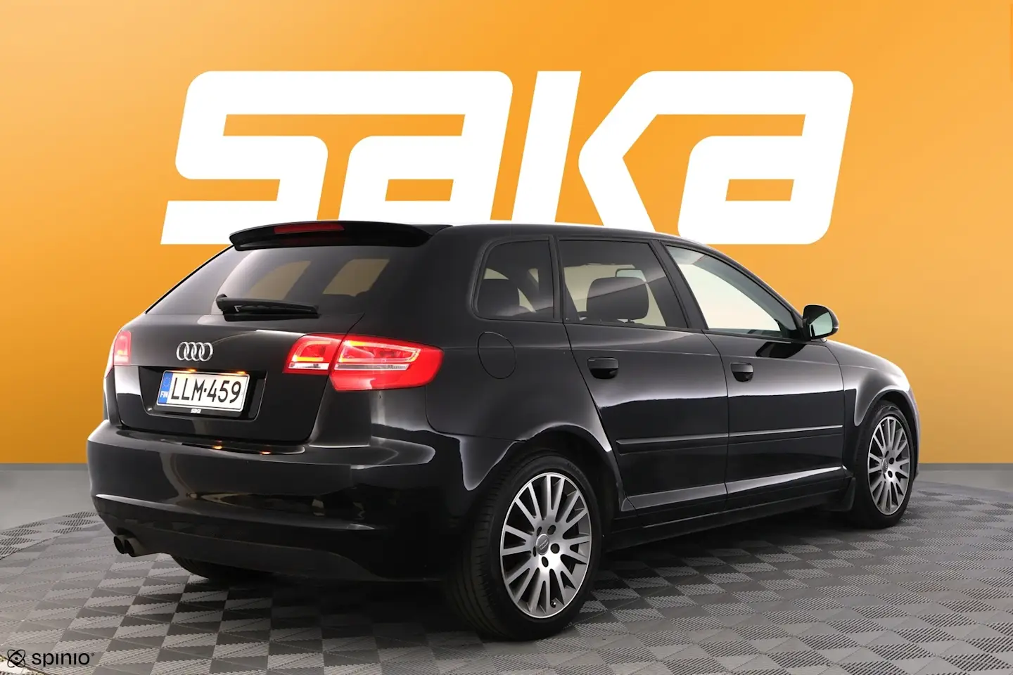 Car Image - 2kCL4xnrn2DbkslX2YoTpR