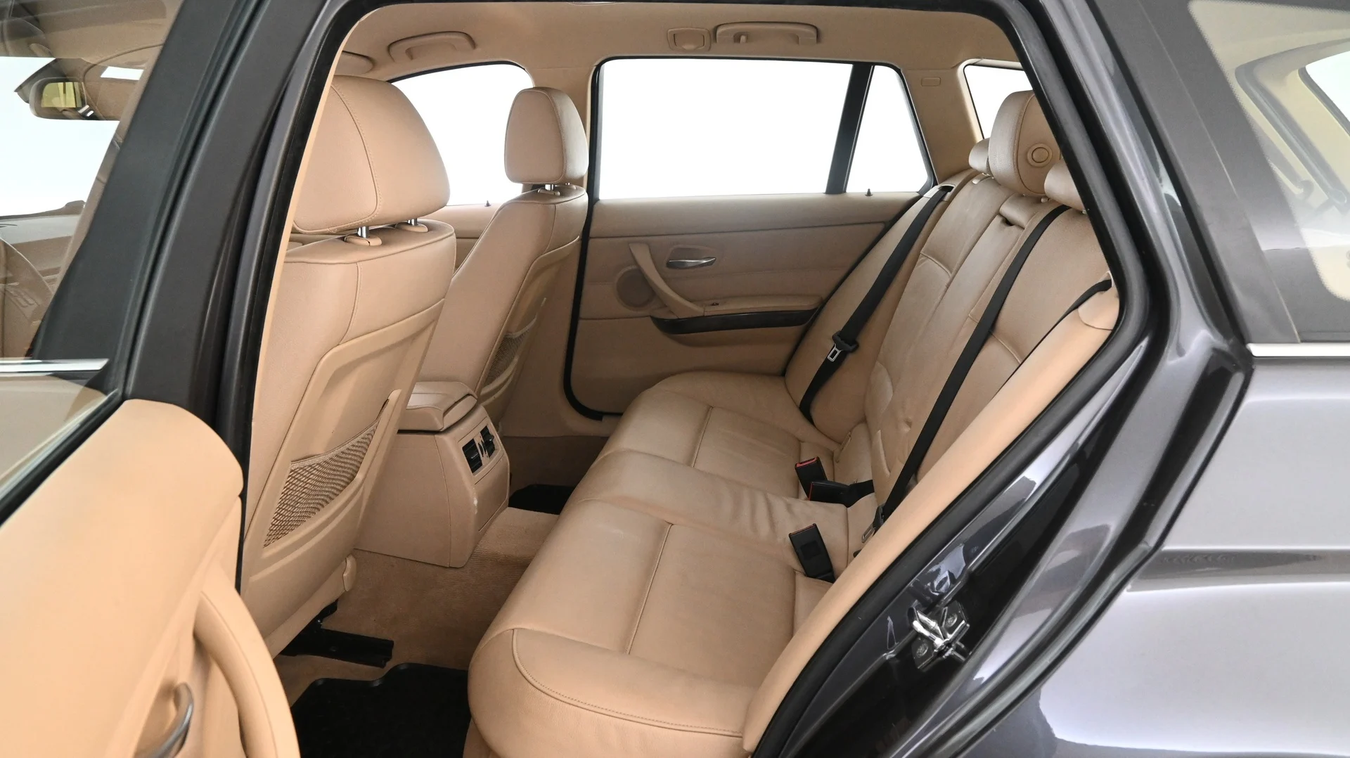 Car Image - 7mf6O52YA8poMFdcxxKCwL