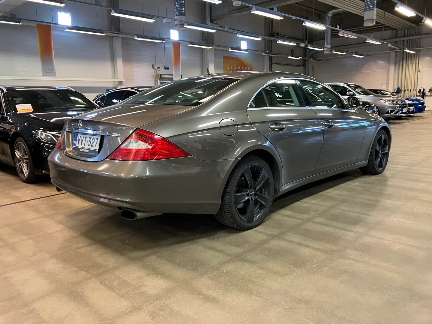 Car Image - 2uHhzAygcmG85Yg0jM24LI