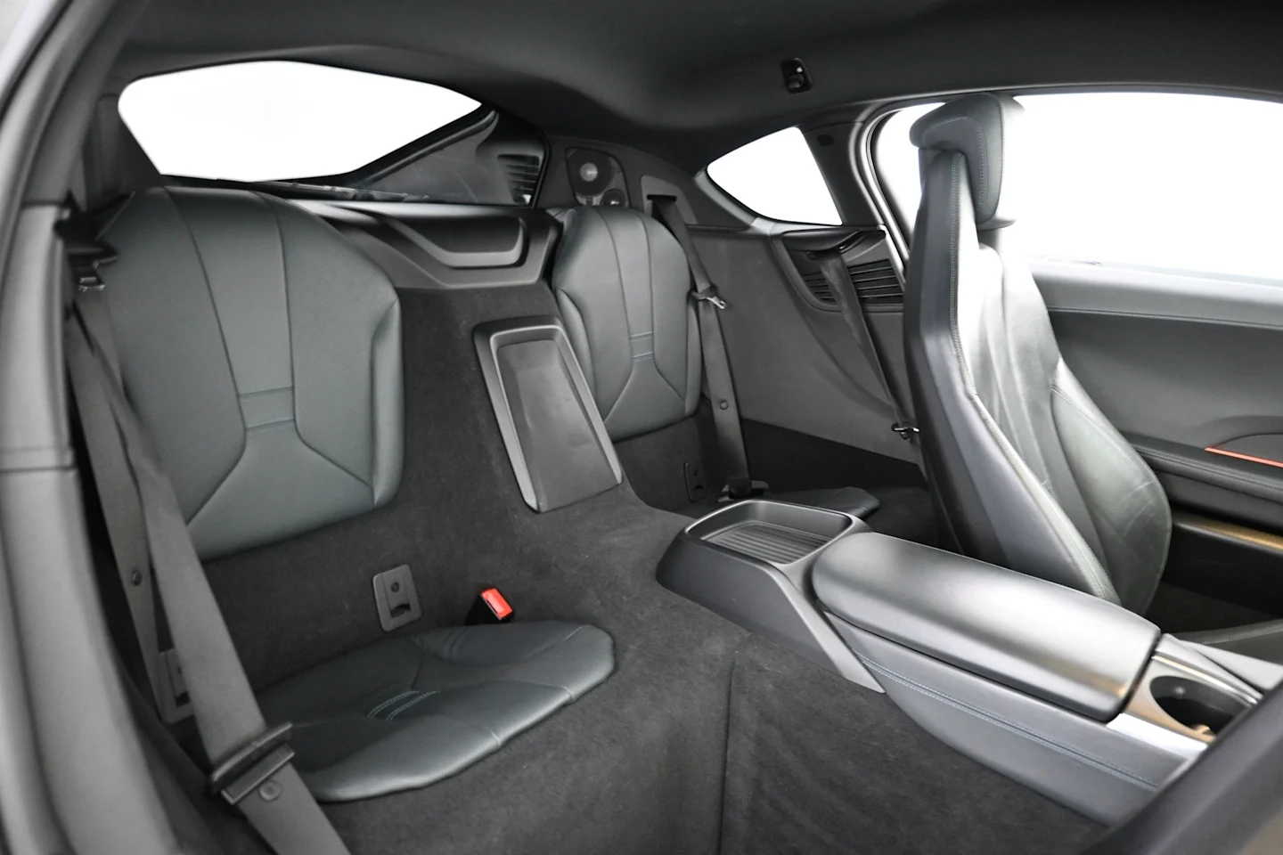 Car Image - 6yCtqa79GfwoE7q1RQRVT2