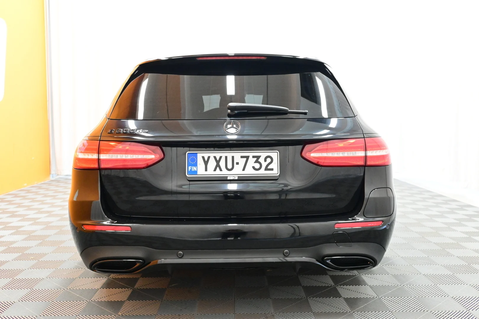 Car Image - 2OtiBVOBhxRQ6RX9oOpoTd