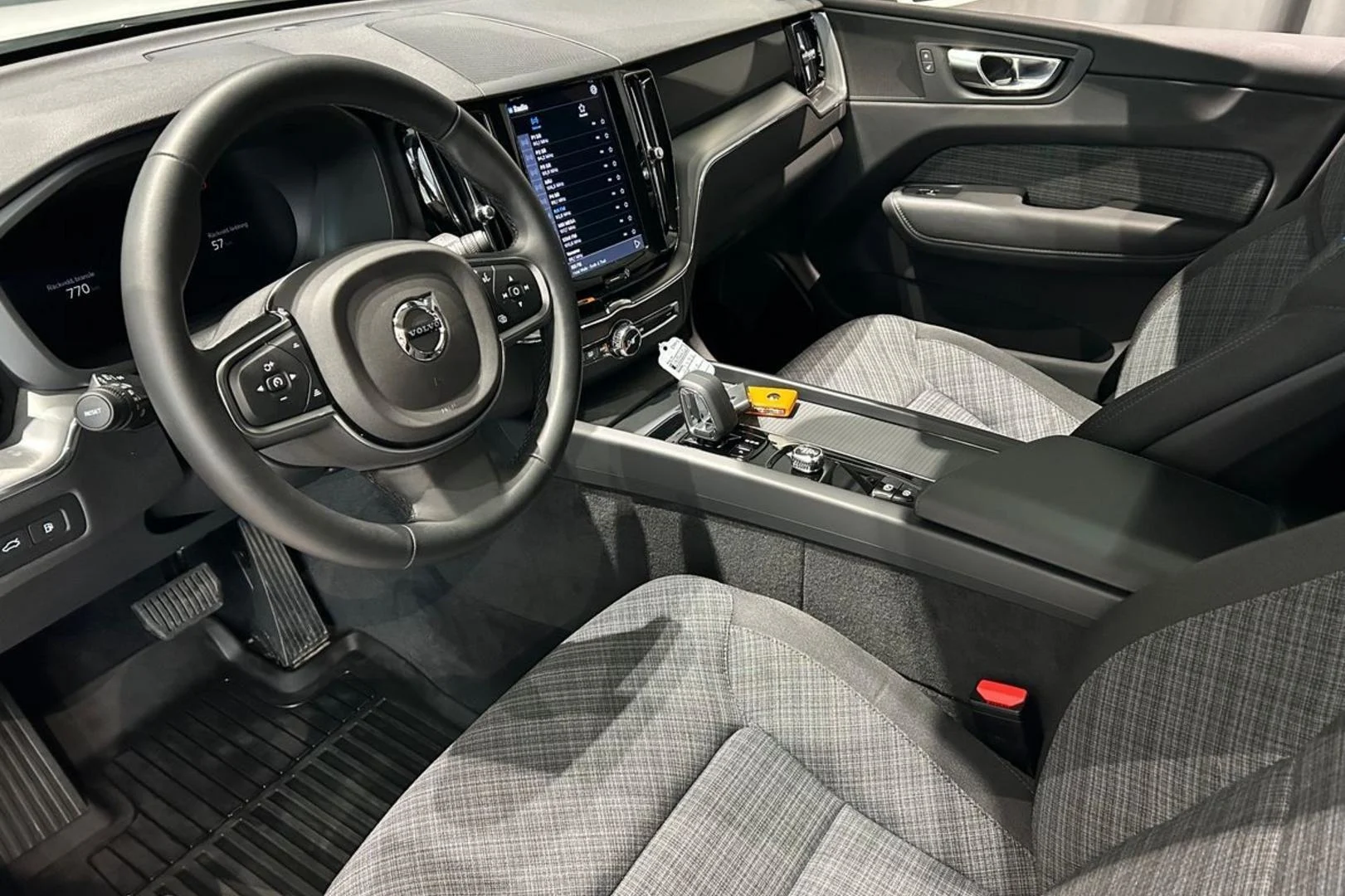 Car Image - 3gxR7Xc5xrst34biVcGSxg