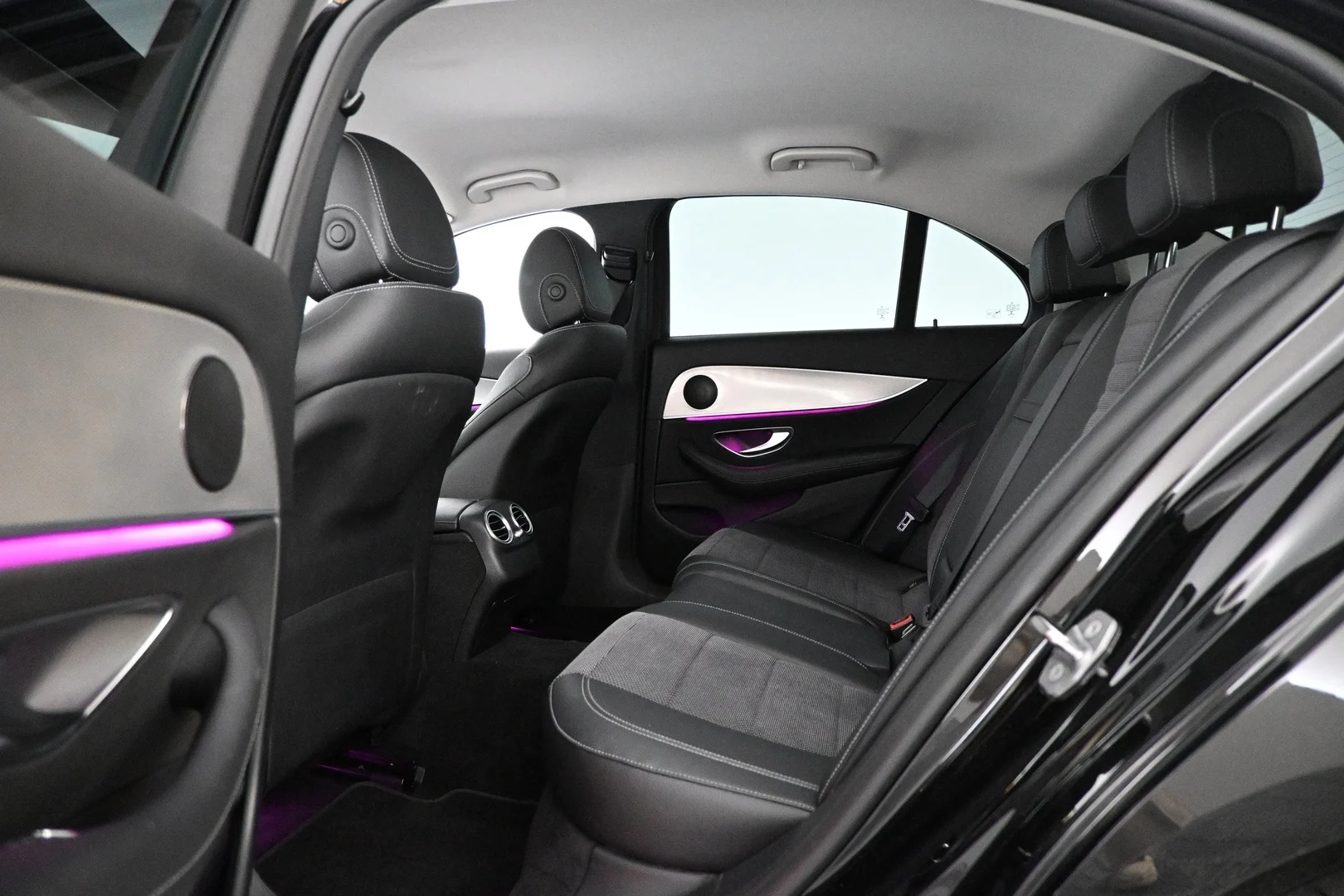 Car Image - 7qp5D5AFRm1DZWIW4YTvgW