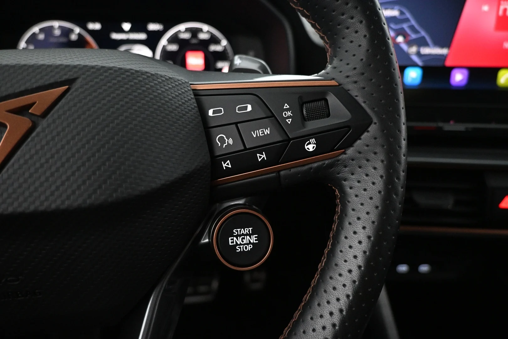 Car Image - 3z0QStnybrDbFFlkcgK3rN